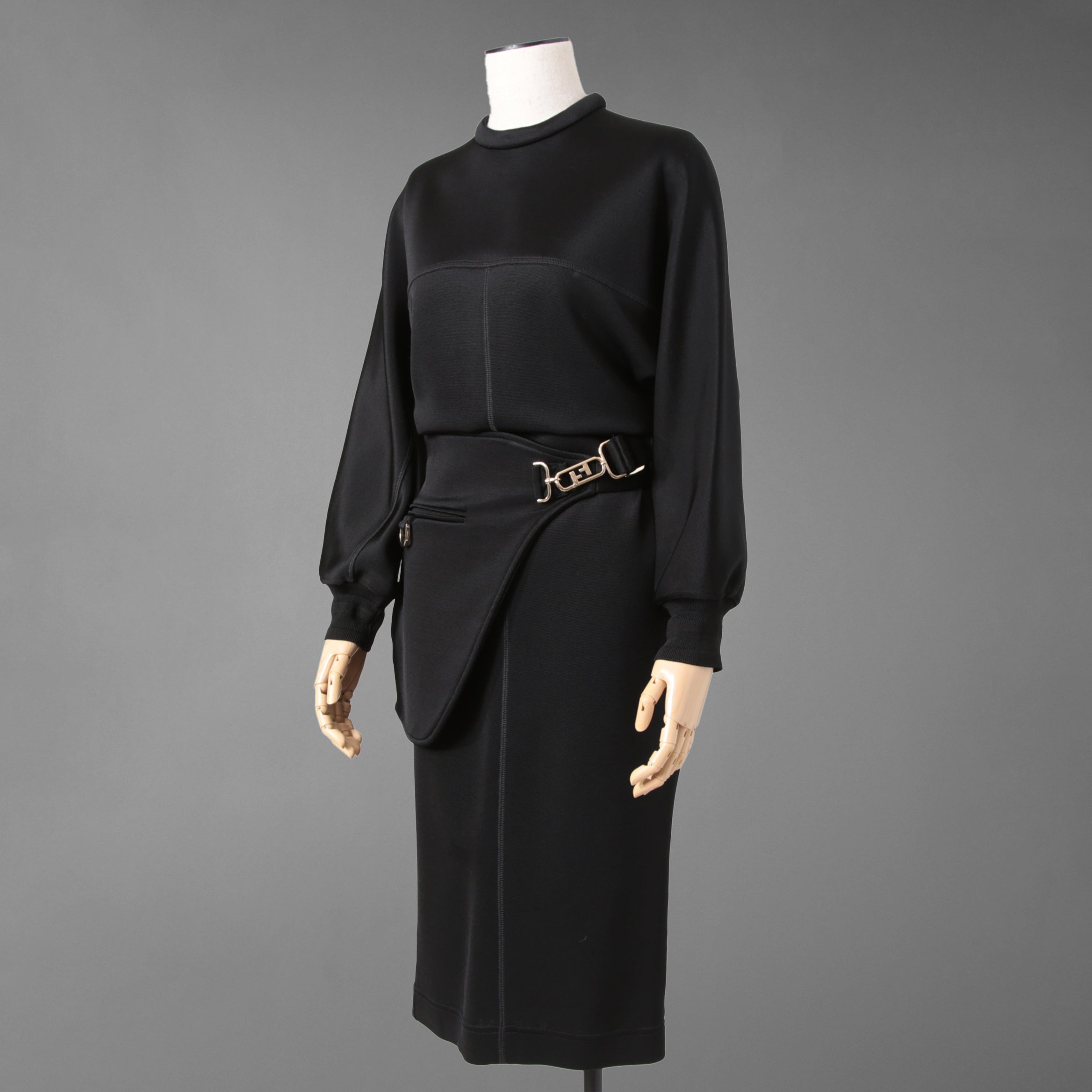 FENDI フェンディ / 22AW ブラックジャージドレス Black Jersey O'Lock Belted Midi Dress / FDB877 / size 40 (BLACK) レディース