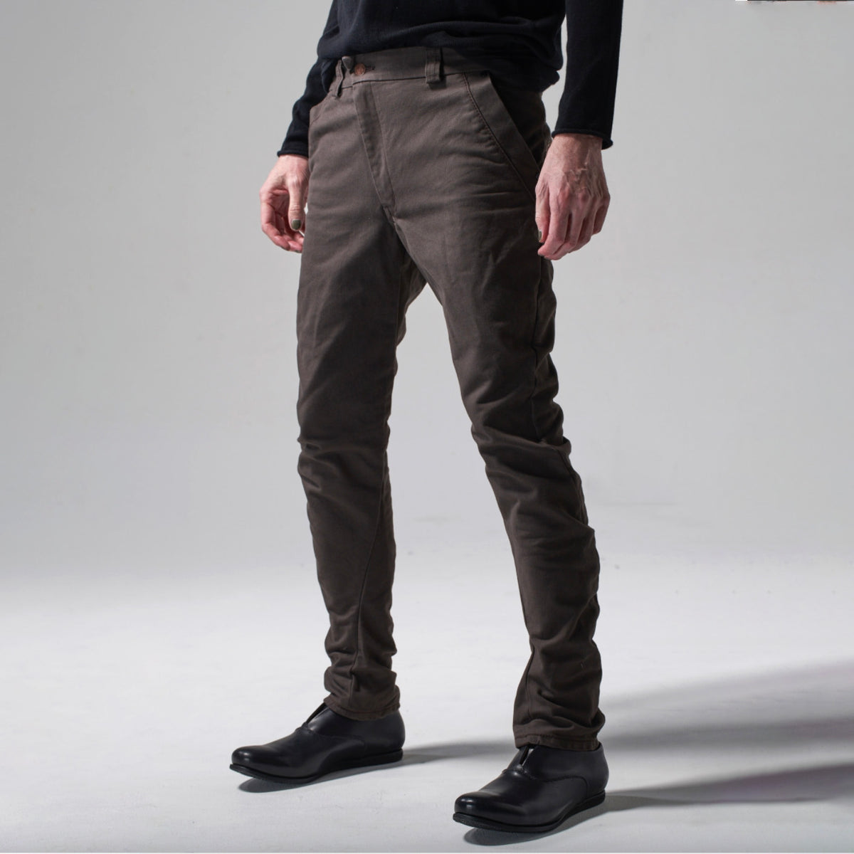 DEVOA デヴォア / 21AW Slim Pants スリムパンツ パンツ / size 1 (LAVA STONE) 352115-in-ue