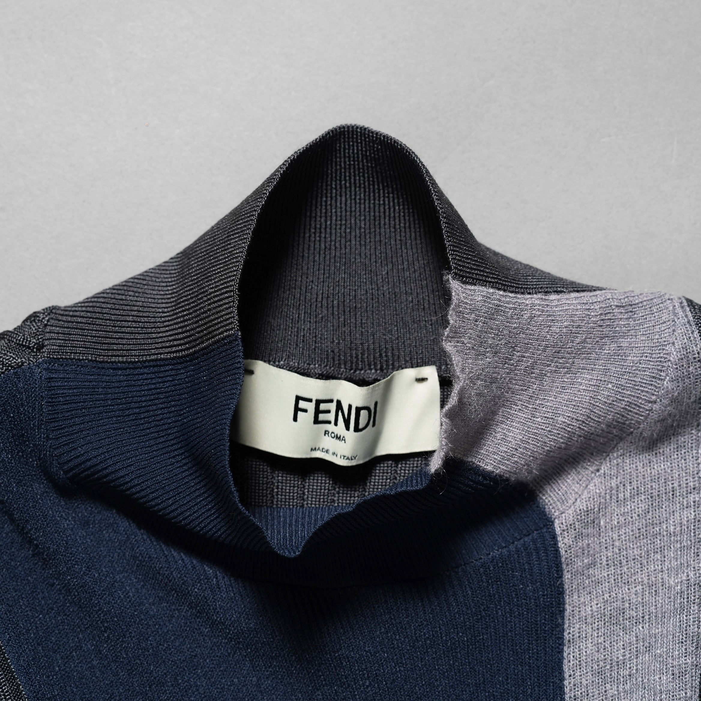FENDI フェンディ / 23AW シルク ハイネック リブニット ノースリーブ マキシ丈ドレス ワンピース / FZDB58 A0EP / size 40 (NAVY) レディース
