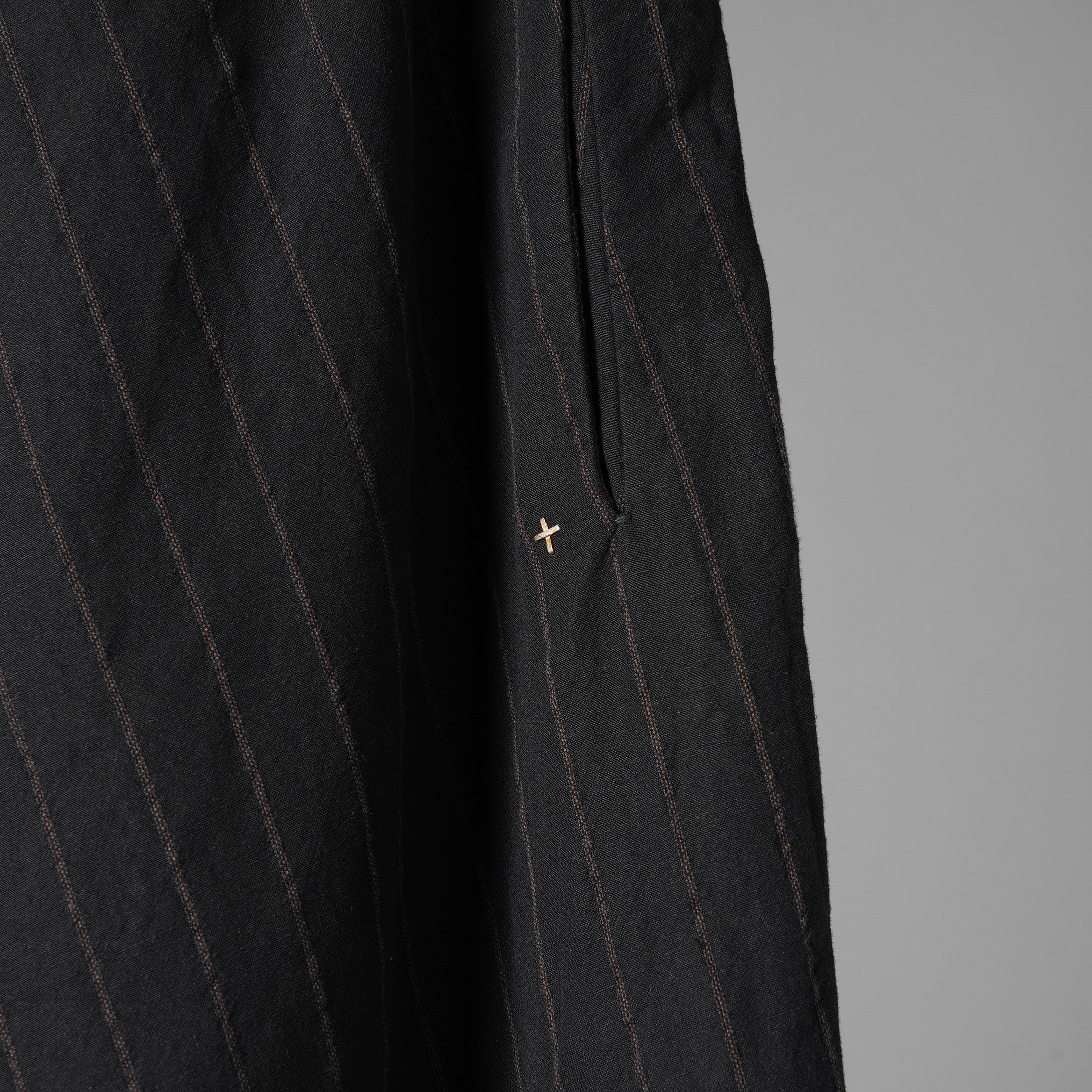 m.a+ エムエークロス / 25SS vertical pocket elastic waist sarrouel / サルエル ジョッパーズ パンツ / PU521-LCST1 / size 48 (BLACK STRIPE)