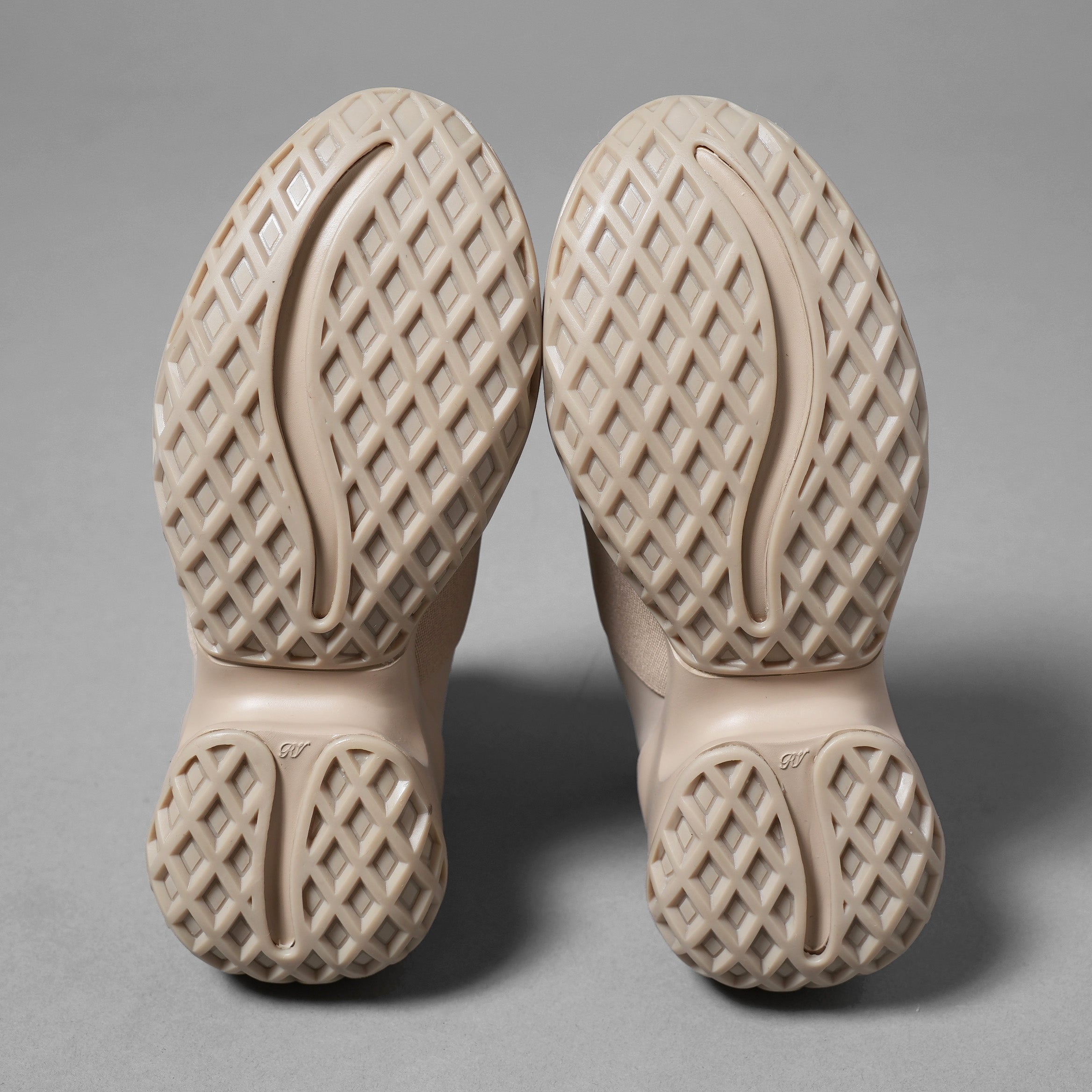 未使用 Roger Vivier ロジェヴィヴィエ / 2025年製 ヴィヴラン ストラスバックル スニーカー / size 35.5 (BEIGE) レディース