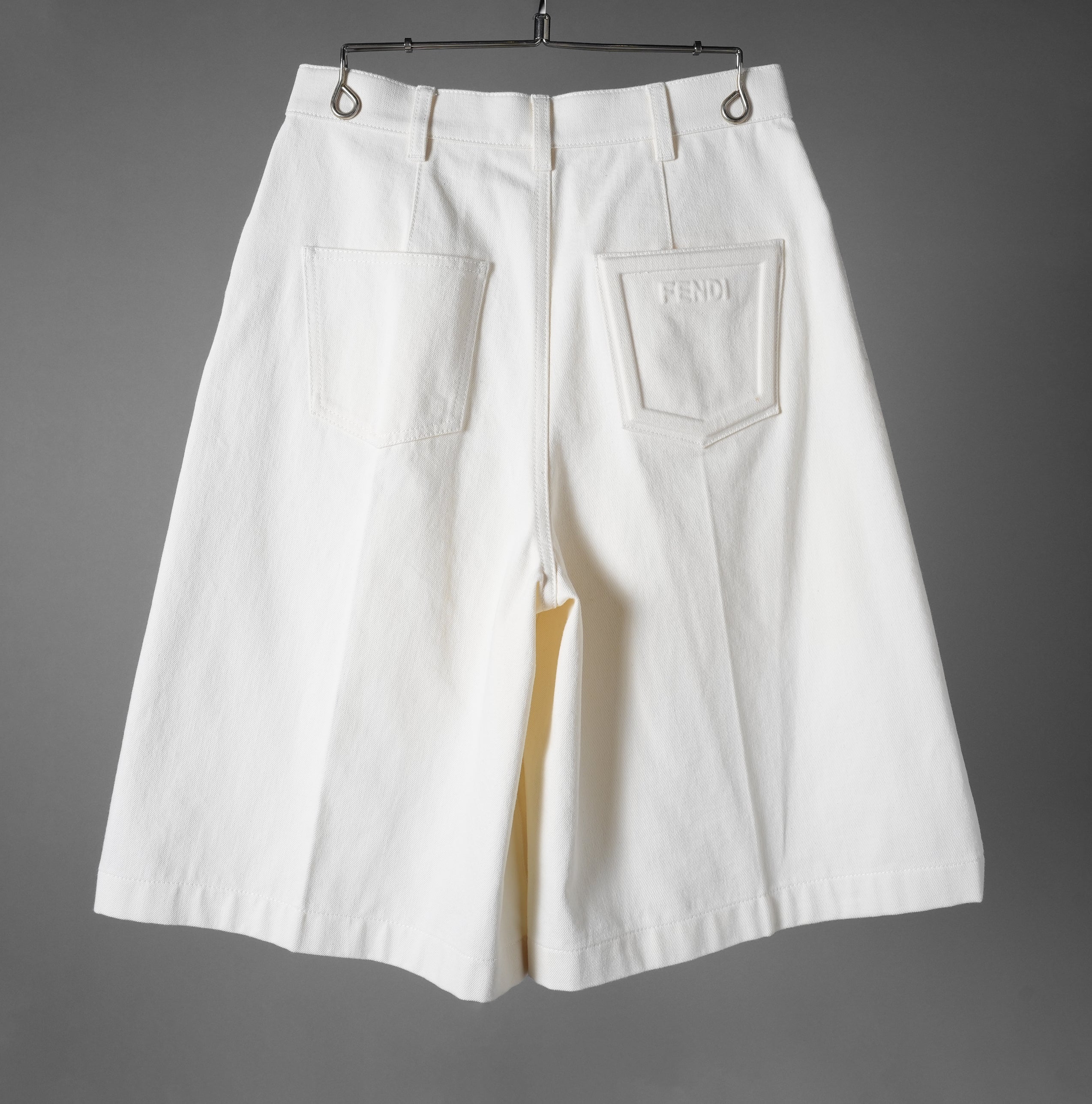 FENDI フェンディ / 21SS デニム バミューダパンツ / FLP623 AF72 / size 38 (WHITE) レディース