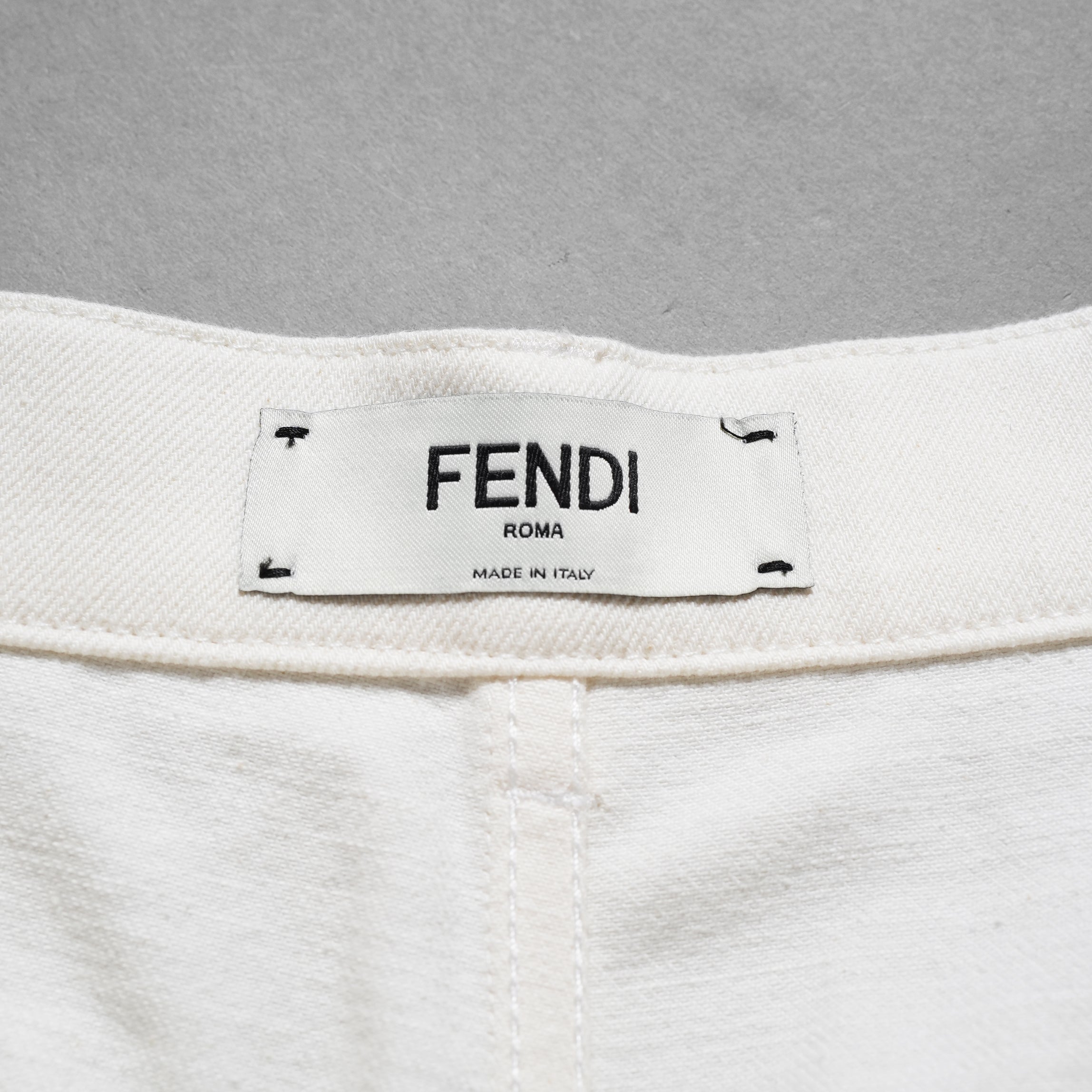 FENDI フェンディ / 21SS デニム バミューダパンツ / FLP623 AF72 / size 38 (WHITE) レディース