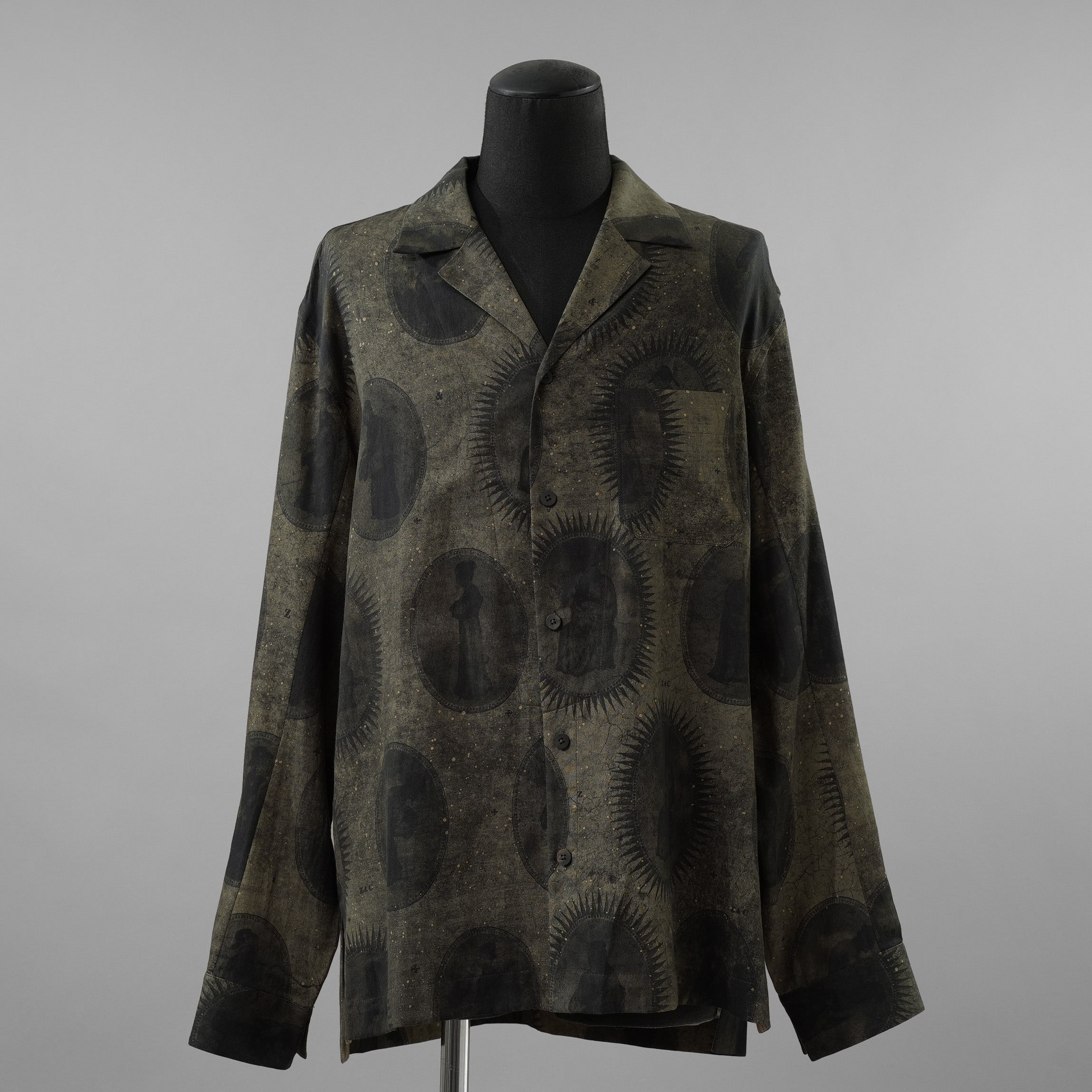ZIGGY CHEN ジギーチェン / 美品 22SS Scholar Print Field Shirt スカラープリント フィールドシャツ 長袖シャツ / 0M210706 / size 46 (GREEN) 352012-in-ue