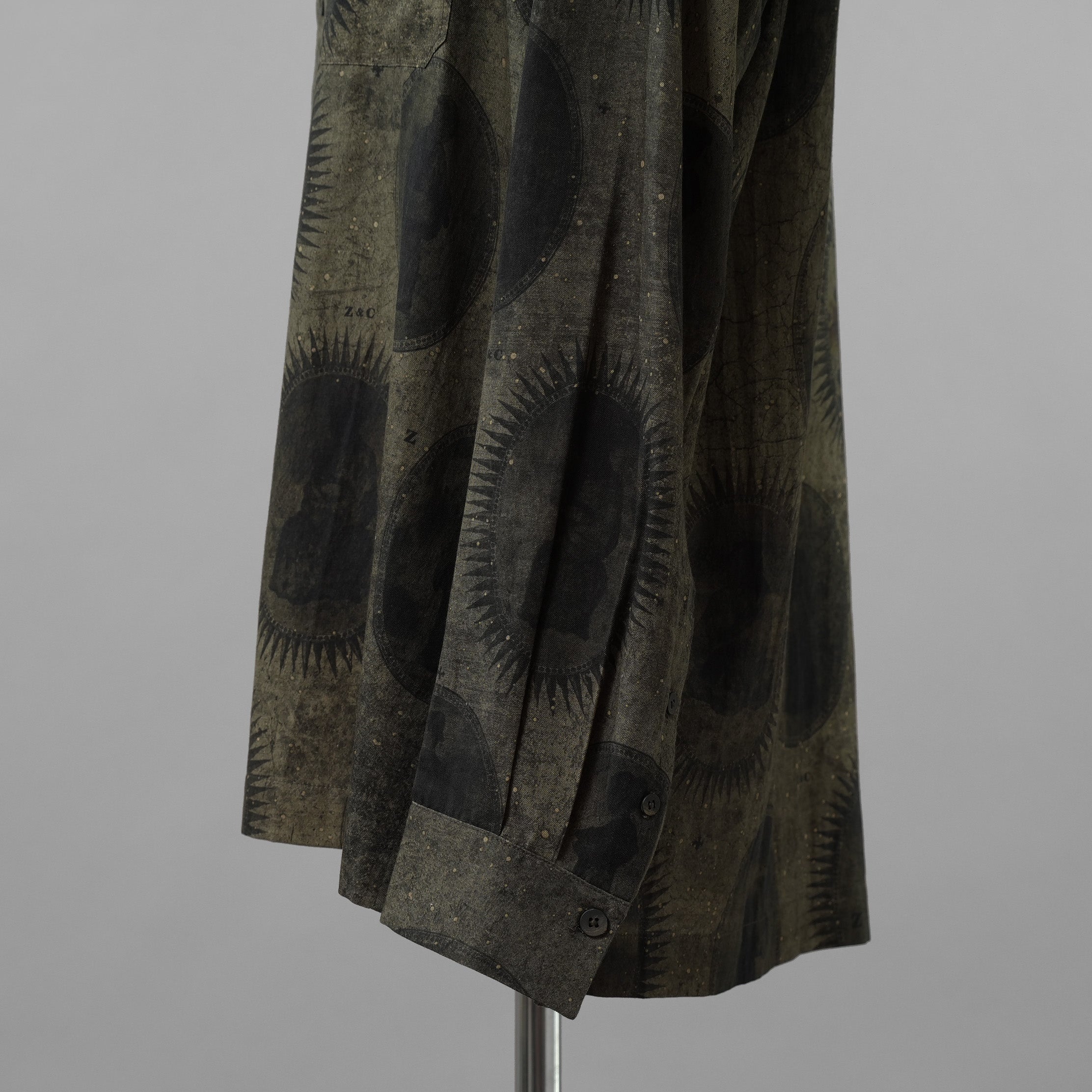 ZIGGY CHEN ジギーチェン / 美品 22SS Scholar Print Field Shirt スカラープリント フィールドシャツ 長袖シャツ / 0M210706 / size 46 (GREEN) 352012-in-ue