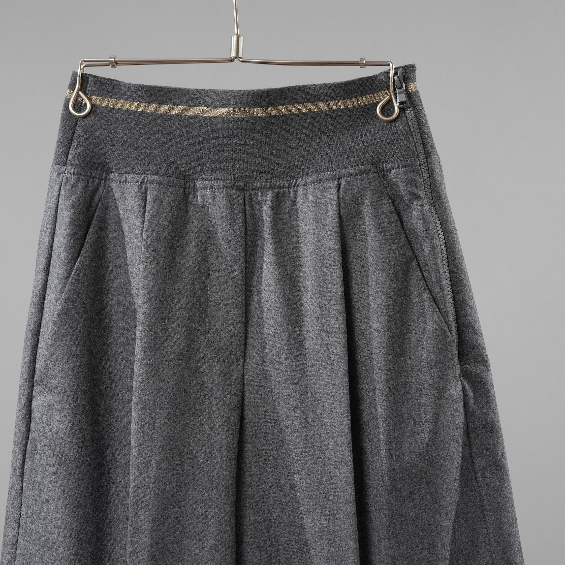 Brunello Cucinelli ブルネロ クチネリ / 美品 20AW ウール ジップアップ アウトタック ワイドレッグ クロップドパンツ / size 40 (GRAY) レディース 35008-izm