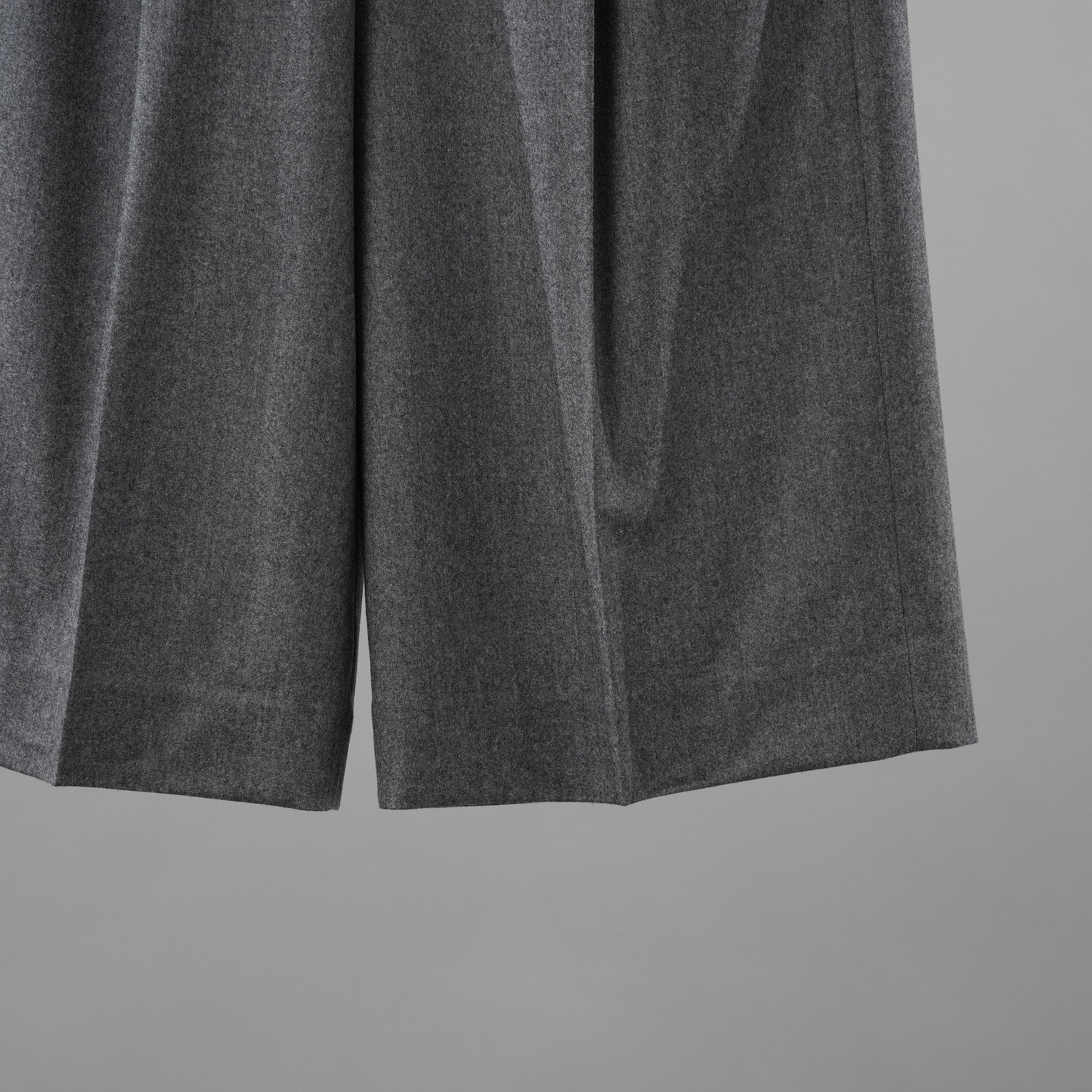Brunello Cucinelli ブルネロ クチネリ / 美品 20AW ウール ジップアップ アウトタック ワイドレッグ クロップドパンツ / size 40 (GRAY) レディース 35008-izm