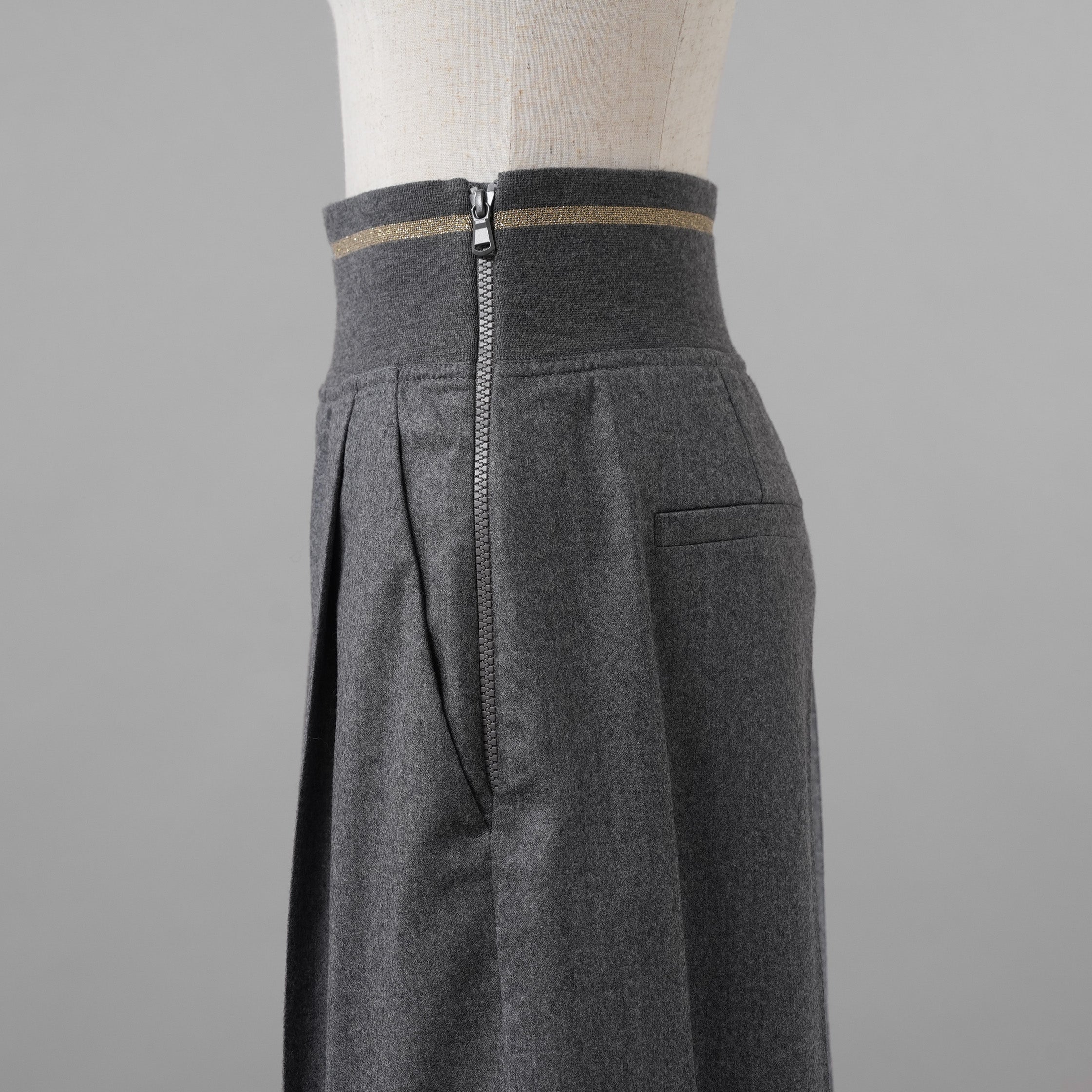 Brunello Cucinelli ブルネロ クチネリ / 美品 20AW ウール ジップアップ アウトタック ワイドレッグ クロップドパンツ / size 40 (GRAY) レディース 35008-izm
