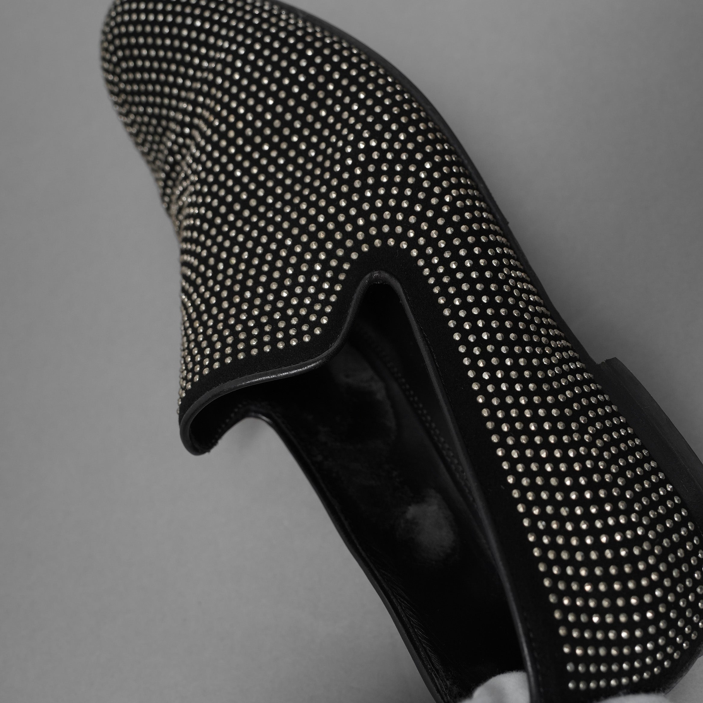 JIMMY CHOO ジミー チュウ / スタッズ付き オペラシューズ スリッポン シューズ / size 40 (25cm) BLACK 352010-ymu