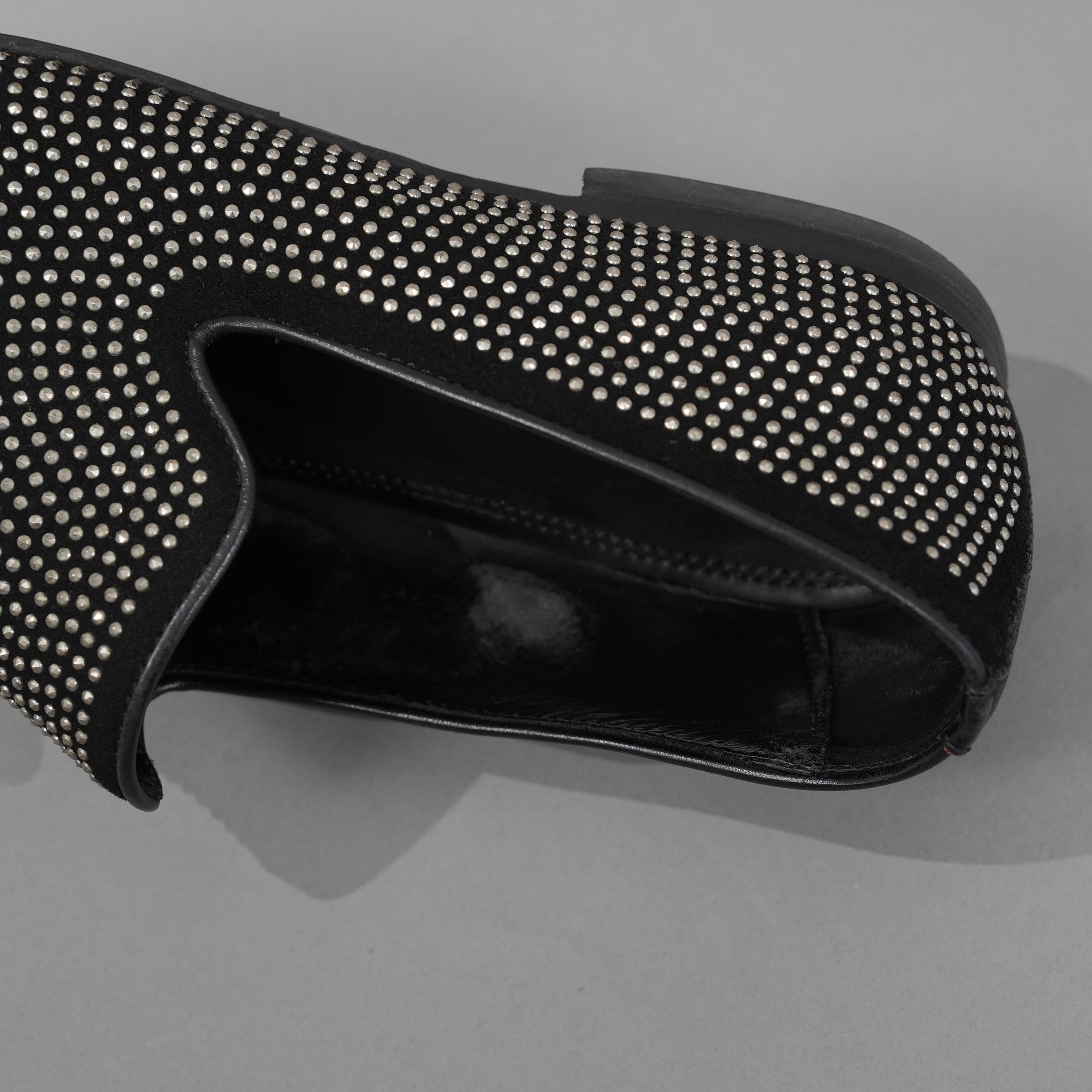 JIMMY CHOO ジミー チュウ / スタッズ付き オペラシューズ スリッポン シューズ / size 40 (25cm) BLACK 352010-ymu