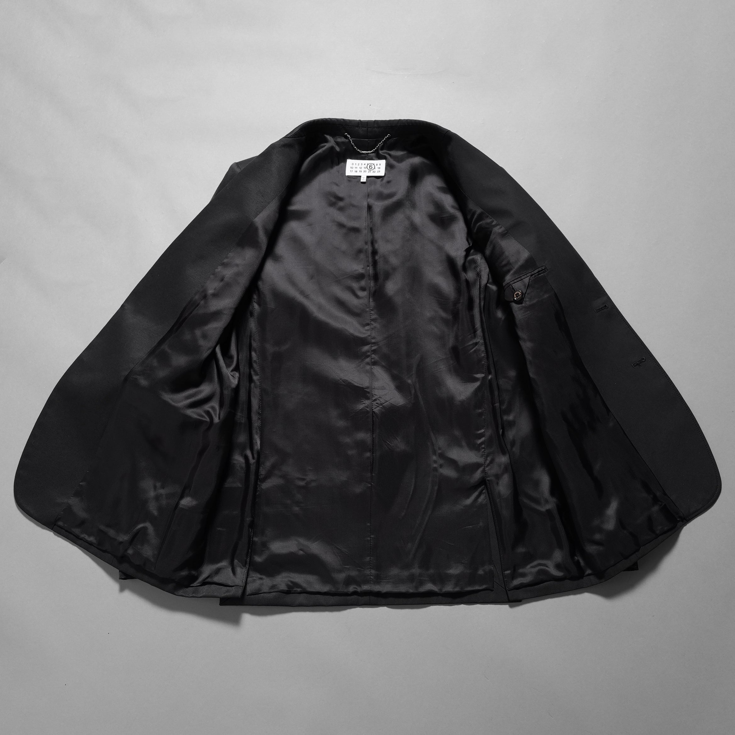 MM6 MAISON MARGIERA メゾンマルジェラ / 美品 24SS アシンメトリー ブレザー / ウール ジャケット / SH2BN0002 MTN004 / size 44 (BLACK)