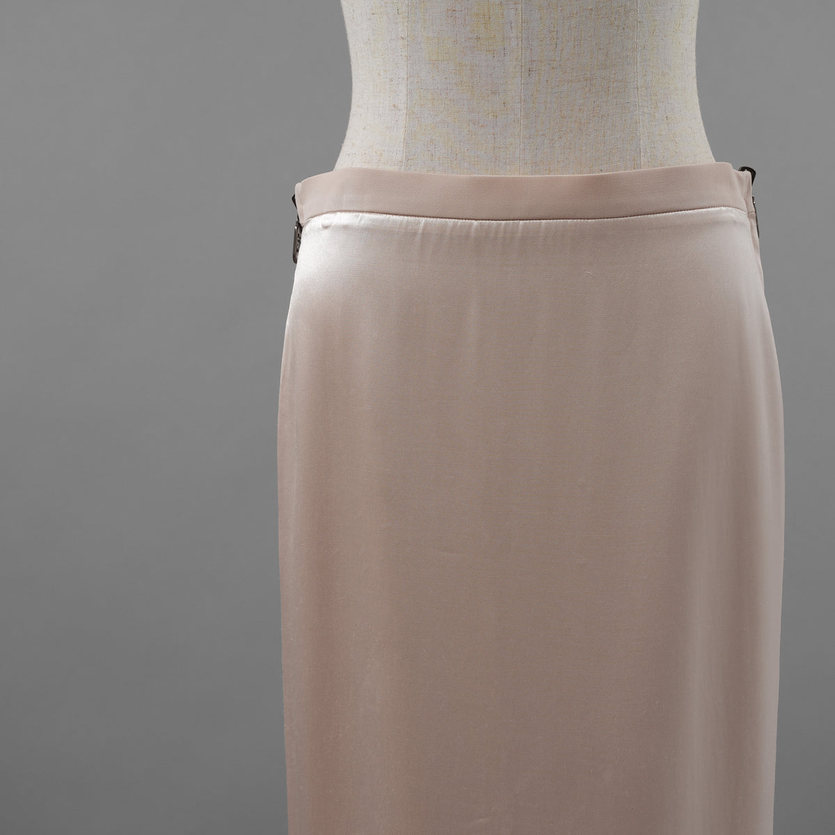 FENDI フェンディ / 23SS フェンディ O'Lock オーロック サテン ペンシル スカート / FQ7451 ANQ4 / size 40 (PINK) レディース 352016-izm