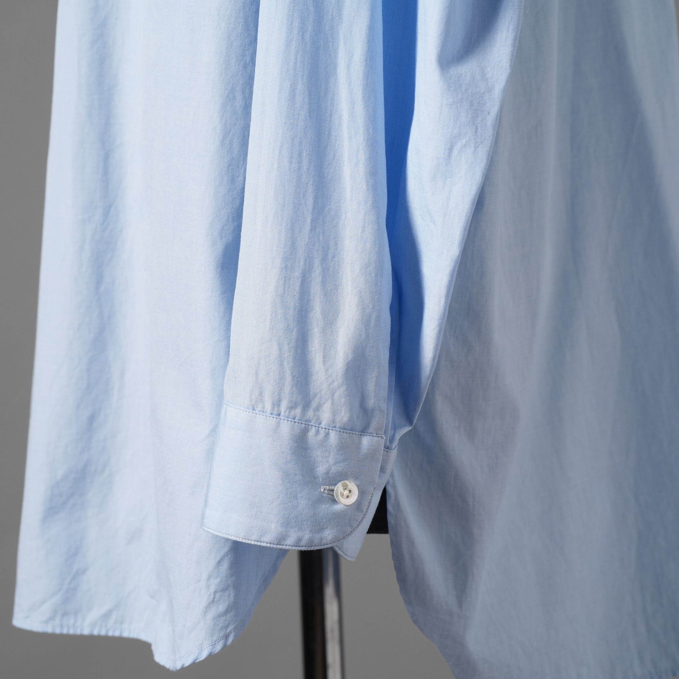blurhmsROOTSTOCK ブラームス ルーツストック / ハードツイスト シャンブレー グランパシャツ / size 3 (SAXE BLUE)