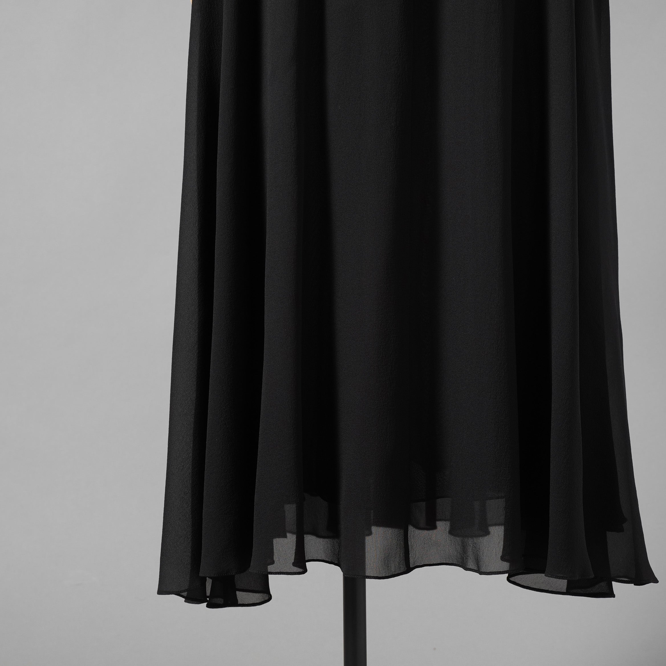 新品 CELINE セリーヌ / 23SS サファリドレス シルクジョーゼット / ロングワンピース / 2R24C856C / size 38 (BLACK) レディース