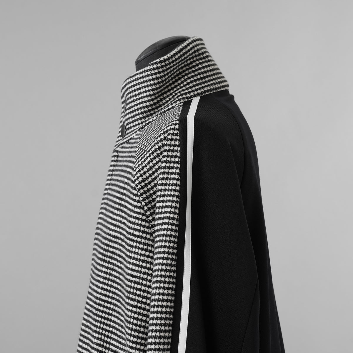 bajra バジュラ / 美品 23AW ハウンドトゥース 千鳥格子 ハイネック・ショートコート ブルゾン / 153uj02 / size 3 (BLACK) 352021-in-ue
