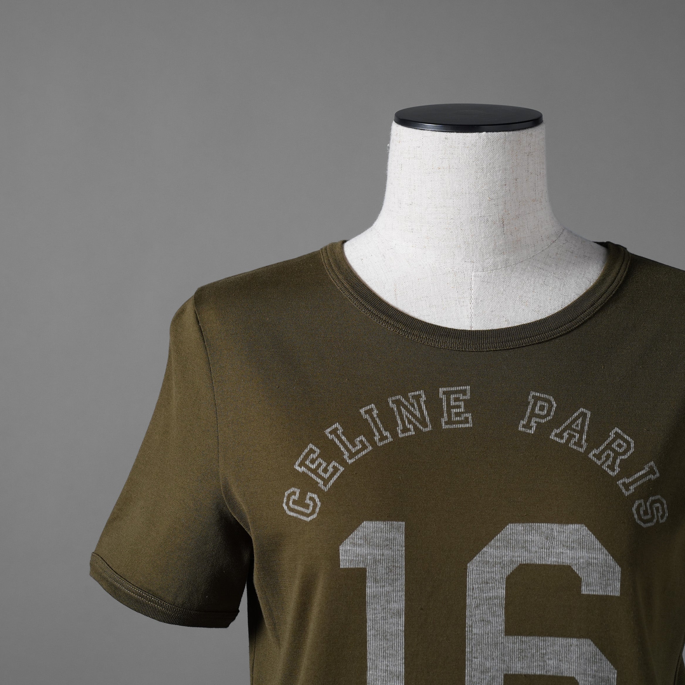 CELINE セリーヌ / 美品 21SS エディ期 16 セーズ ロゴ プリント 半袖Tシャツ / 2X813501F-02DO / size S (DARK KHAKI) レディース