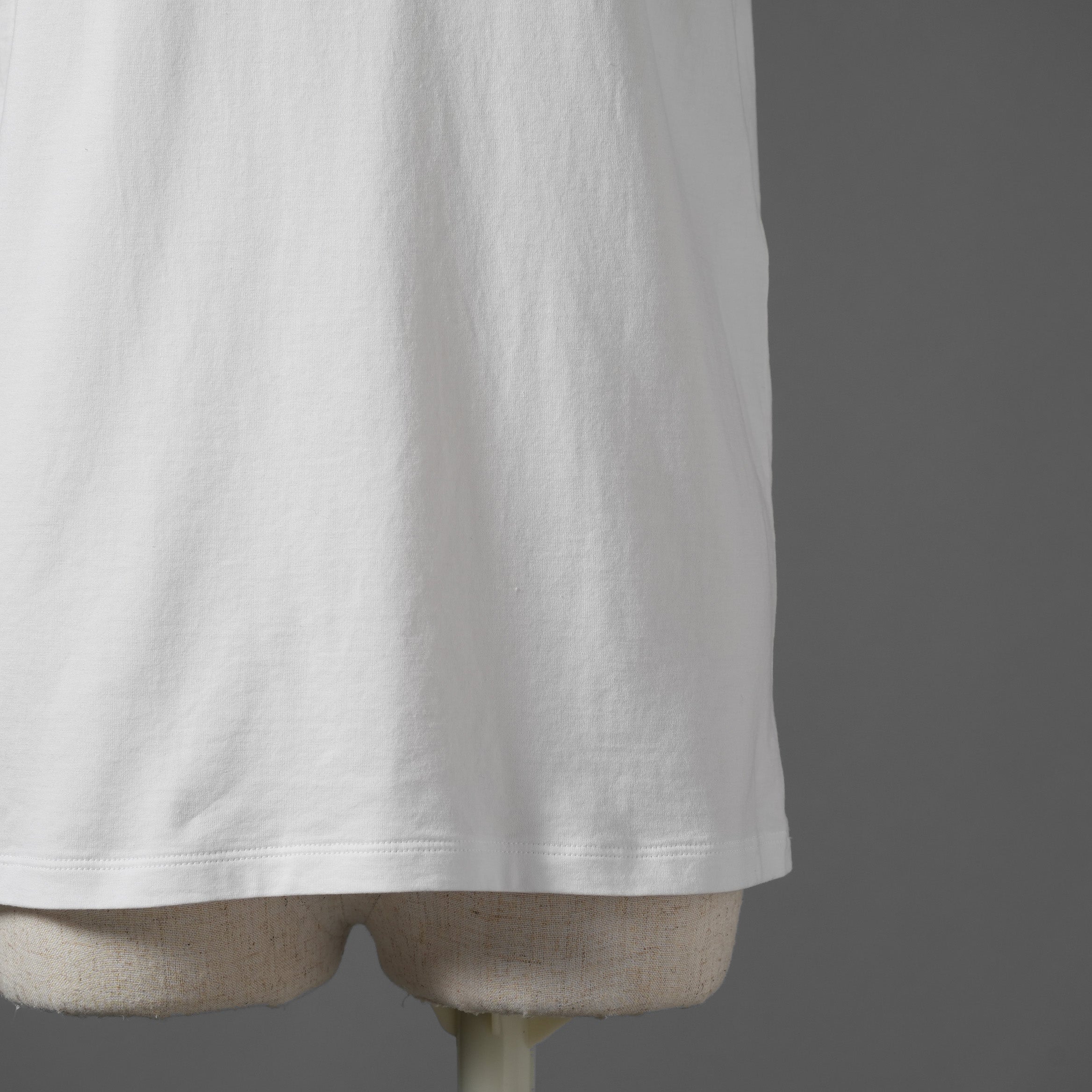 CELINE セリーヌ / 美品 21SS ゴールドロゴ エンブロイダリー 半袖Tシャツ / 2X351501F / size M (WHITE) レディース