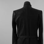 新品 kiryuyrik キリュウキリュウ / 23AW BLACK HONEY CHILI COOKIE コラボ Collarless Flare Jacket ノーカラーフレア ジャケット コート / BHCC-HJ15-007 / size M (BLACK)  123006-alm