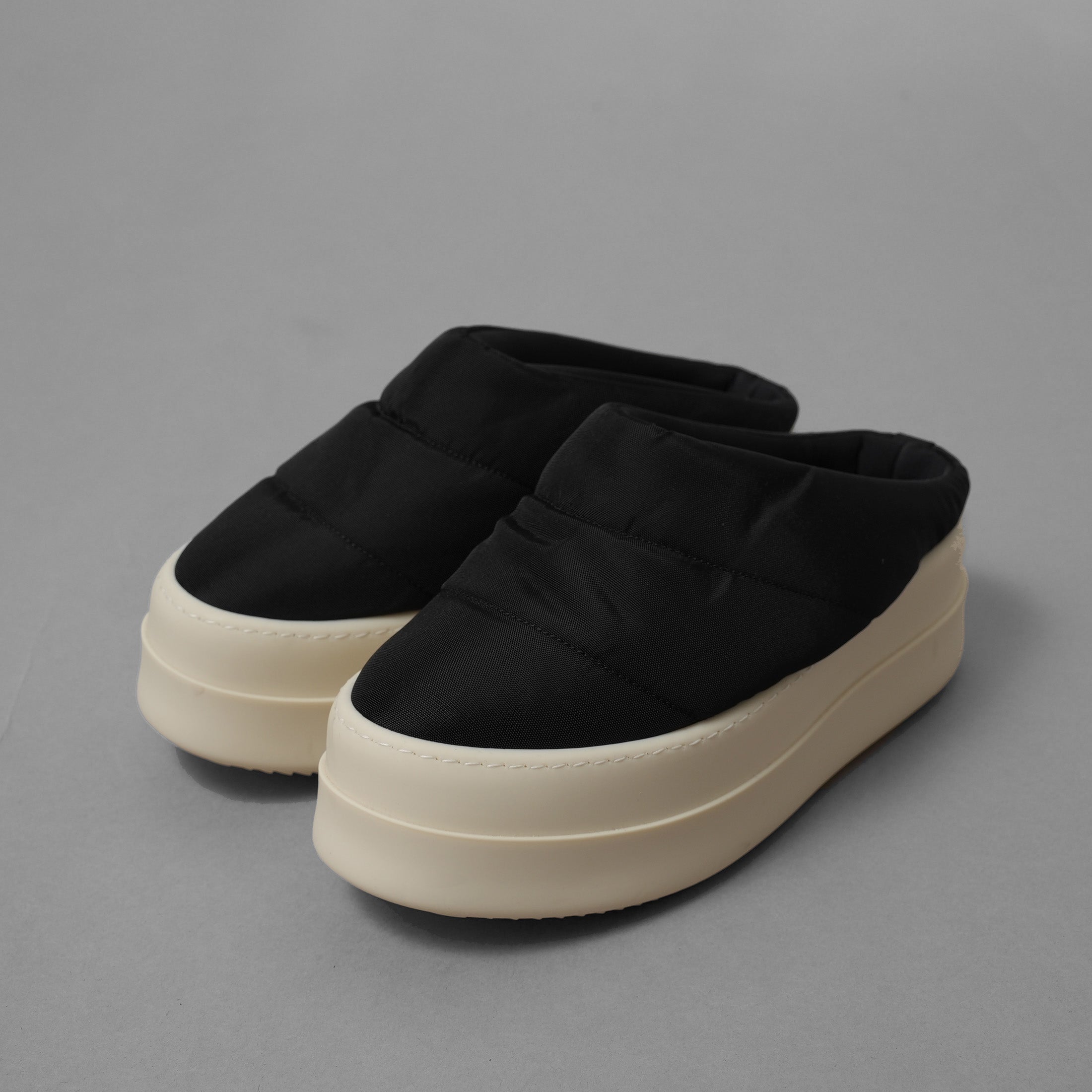 Rick Owens DRKSHDW ダークシャドウ / 美品 24AW Concordians Mega Bumper Slip On Lunar スリッポン シューズ / 76654 / size 40 (25cm) BLACK 3520027-in-ue