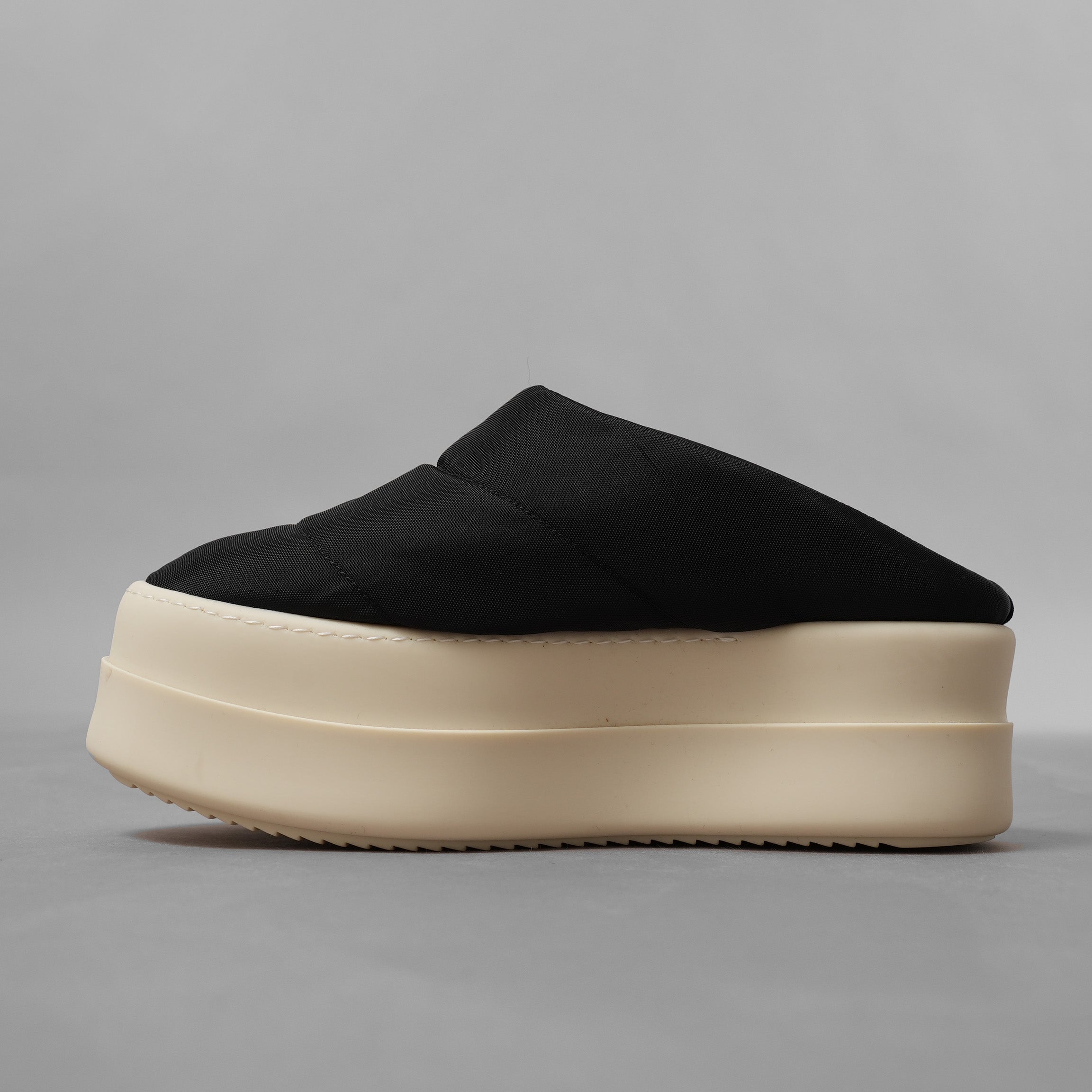 Rick Owens DRKSHDW ダークシャドウ / 美品 24AW Concordians Mega Bumper Slip On Lunar スリッポン シューズ / 76654 / size 40 (BLACK) 3520027-in-ue