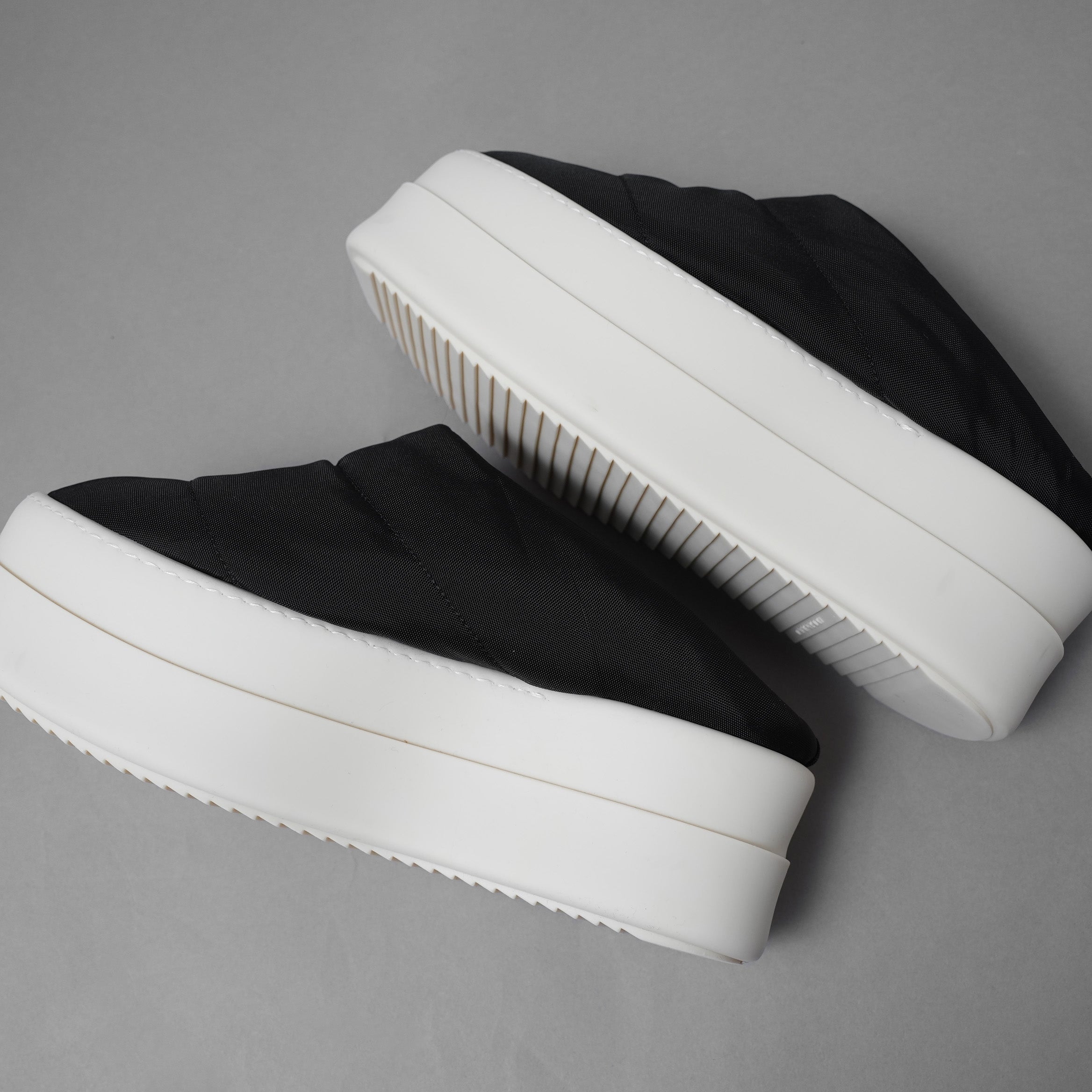 Rick Owens DRKSHDW ダークシャドウ / 美品 24AW Concordians Mega Bumper Slip On Lunar スリッポン シューズ / 76654 / size 40 (25cm) BLACK 3520027-in-ue