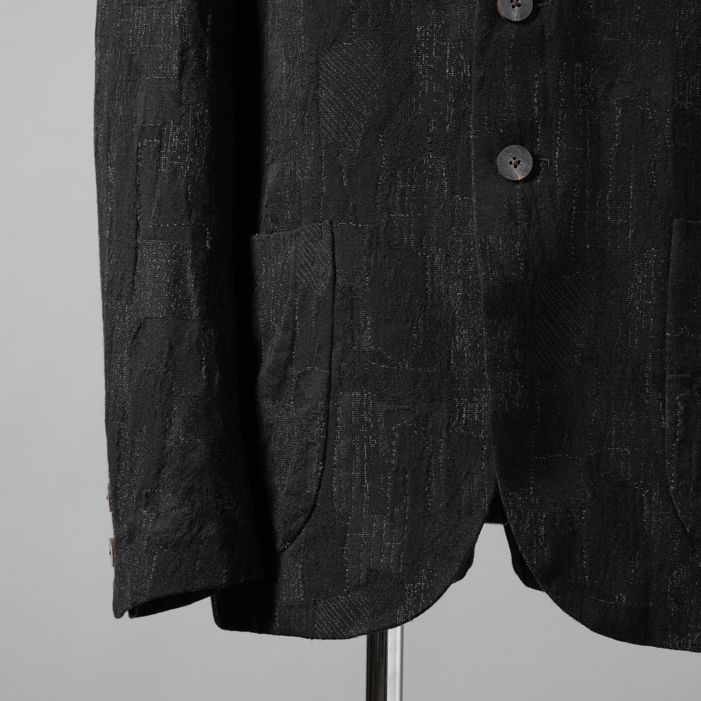 Calmlence カームレンス / 24AW JACKET010 Peaked Lapel Sack Coat Patchwork Jacquard Cloth. Black. Collection 003. サックコート  / JACKET010 / size 3 (BLACK) ジャケット ブレザー