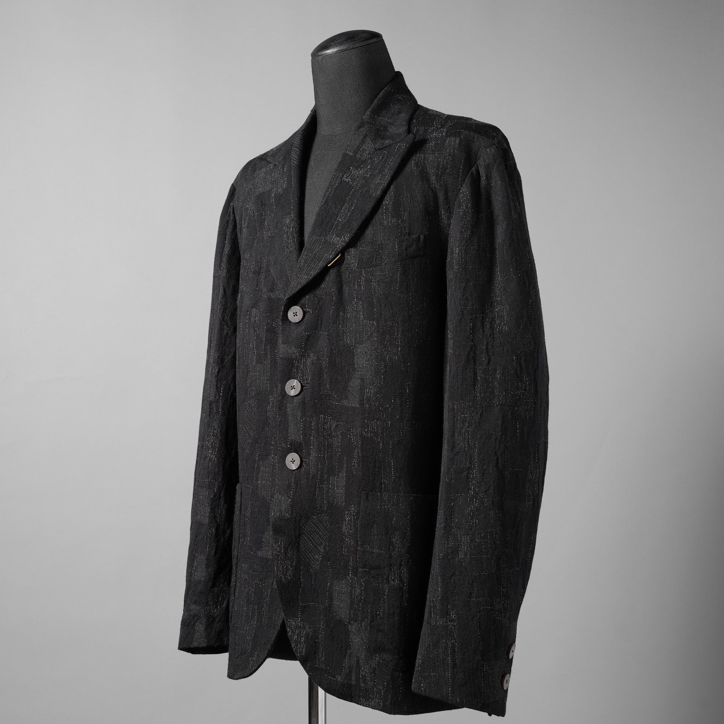 Calmlence カームレンス / 24AW JACKET010 Peaked Lapel Sack Coat Patchwork Jacquard Cloth. Black. Collection 003. サックコート  / JACKET010 / size 3 (BLACK) ジャケット ブレザー