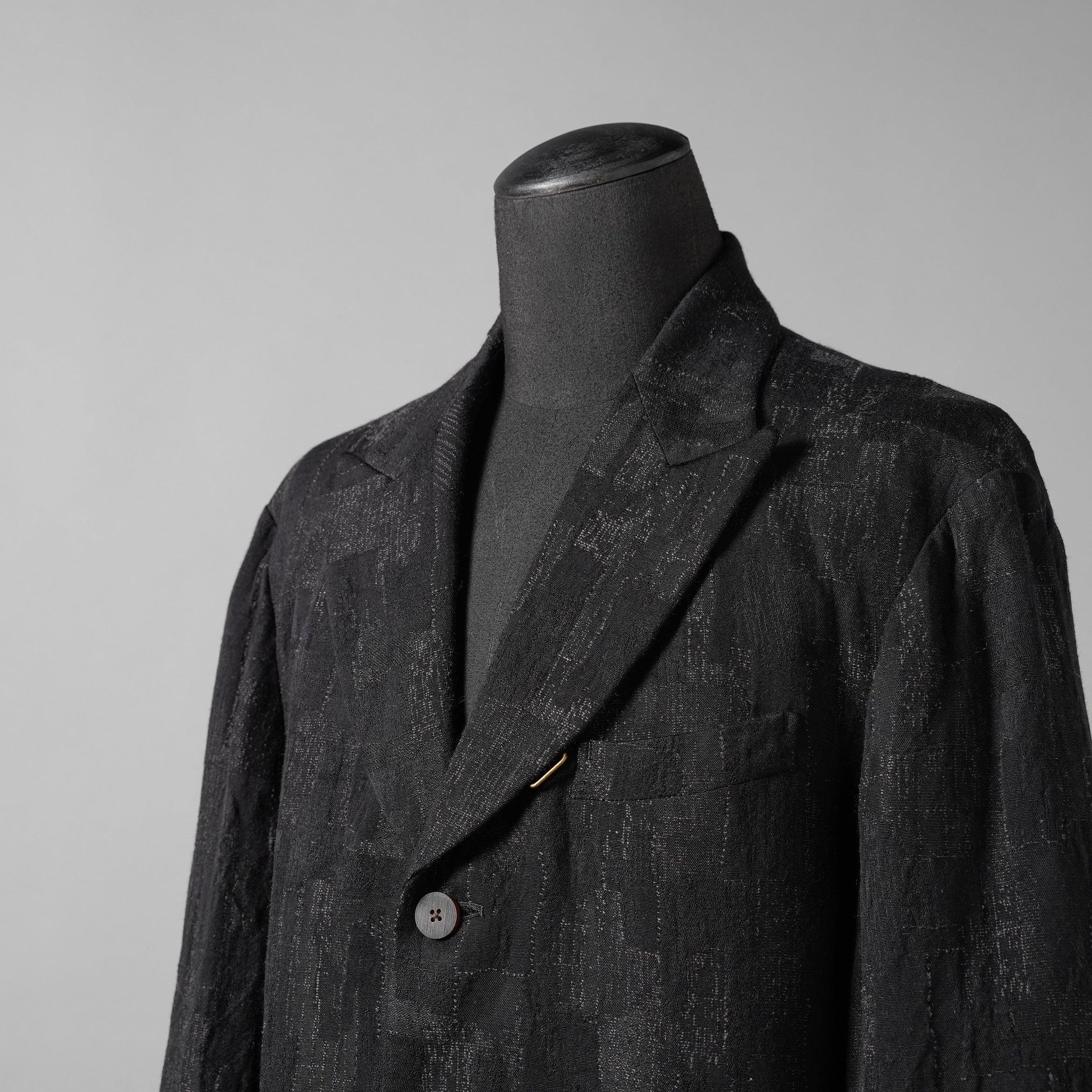 Calmlence カームレンス / 24AW JACKET010 Peaked Lapel Sack Coat Patchwork Jacquard Cloth. Black. Collection 003. サックコート  / JACKET010 / size 3 (BLACK) ジャケット ブレザー