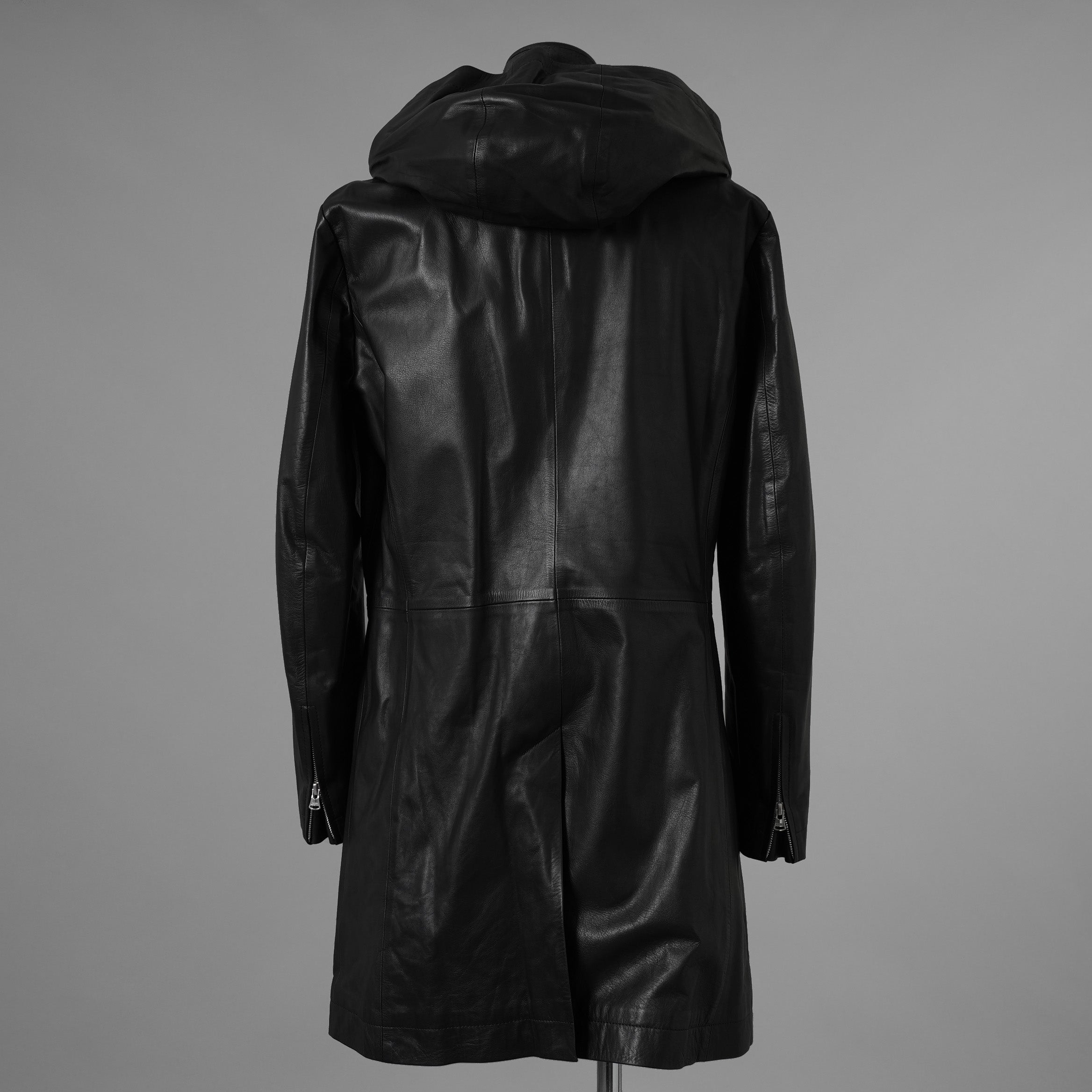 未使用 ISAMU KATAYAMA BACKLASH イサムカタヤマ バックラッシュ / 23AW MONOCHROME LUXURY STEER 0.6mm HOODED COAT フーデッドレザー コート アウター / 2078-03 / size M (BLACK) 352053-in-ue