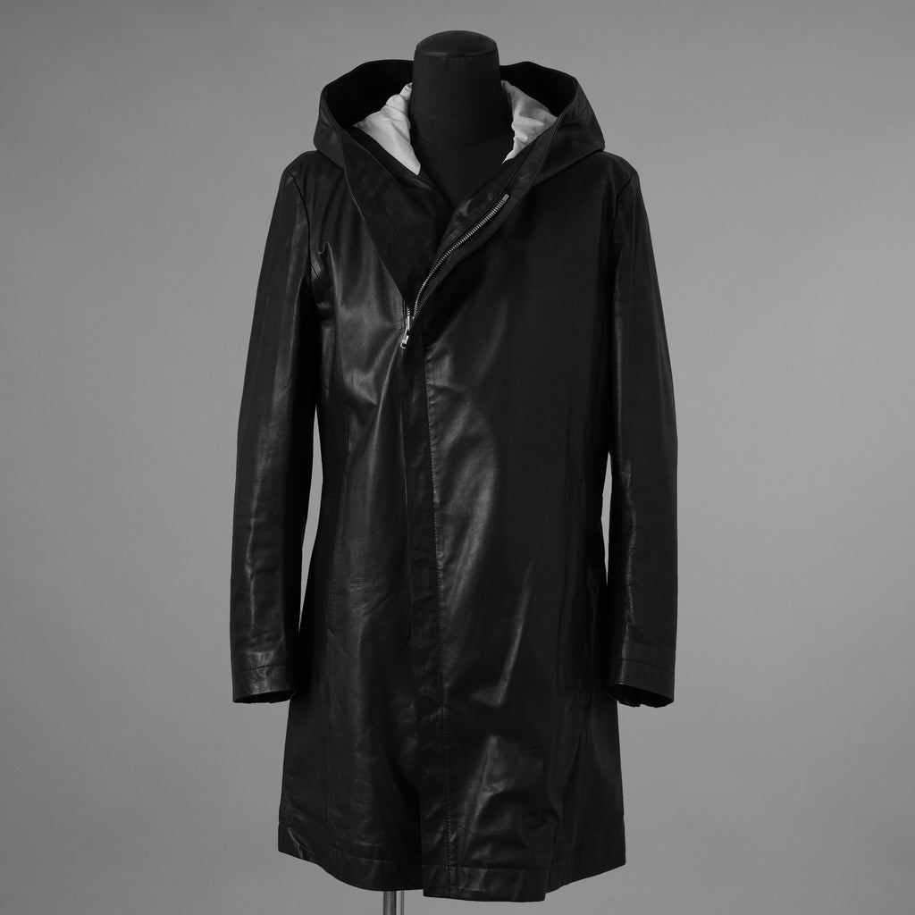 未使用 ISAMU KATAYAMA BACKLASH イサムカタヤマ バックラッシュ / 23AW MONOCHROME LUXURY STEER 0.6mm HOODED COAT フーデッドレザー コート アウター / 2078-03 / size M (BLACK) 352053-in-ue