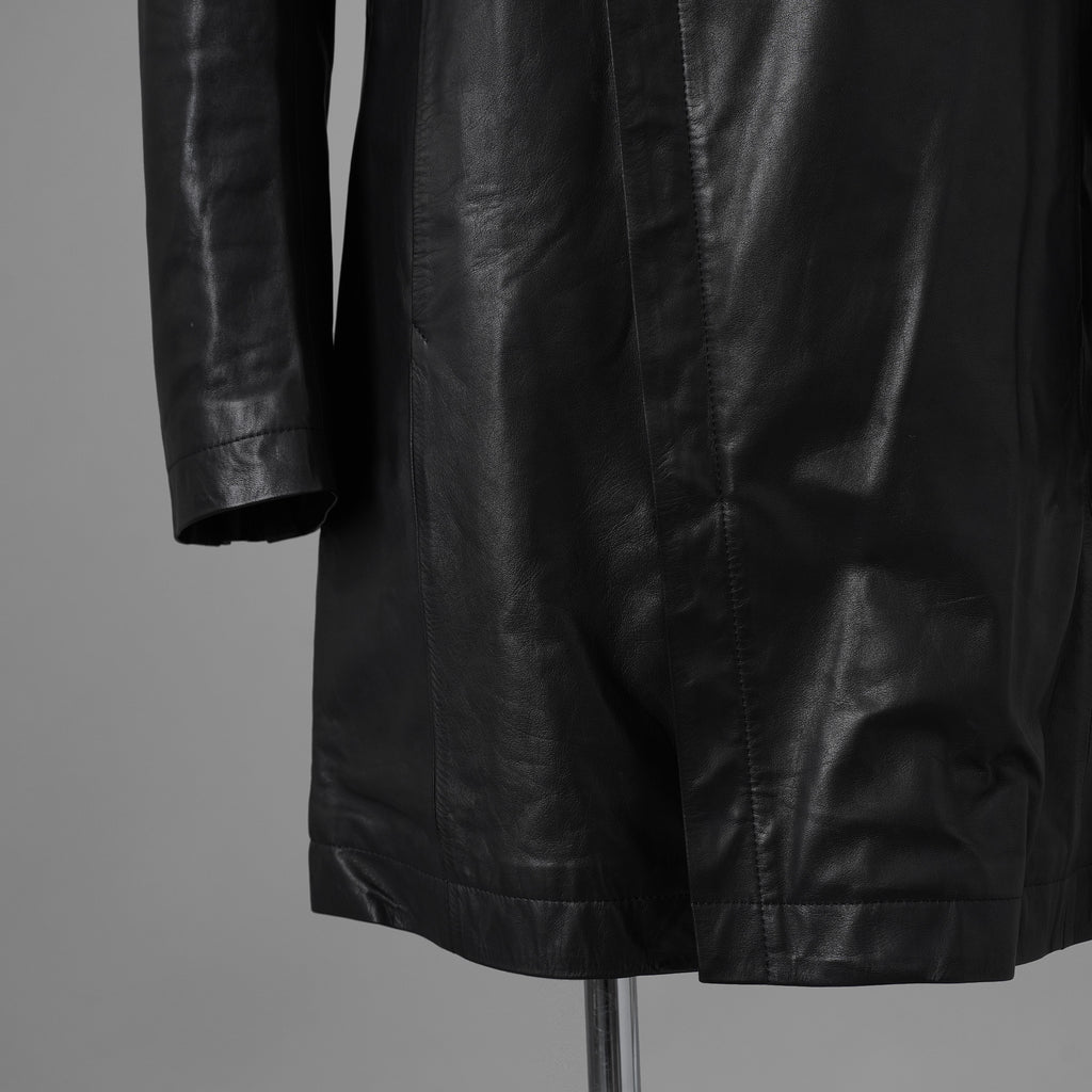 未使用 ISAMU KATAYAMA BACKLASH イサムカタヤマ バックラッシュ / 23AW MONOCHROME LUXURY STEER 0.6mm HOODED COAT フーデッドレザー コート アウター / 2078-03 / size M (BLACK) 352053-in-ue