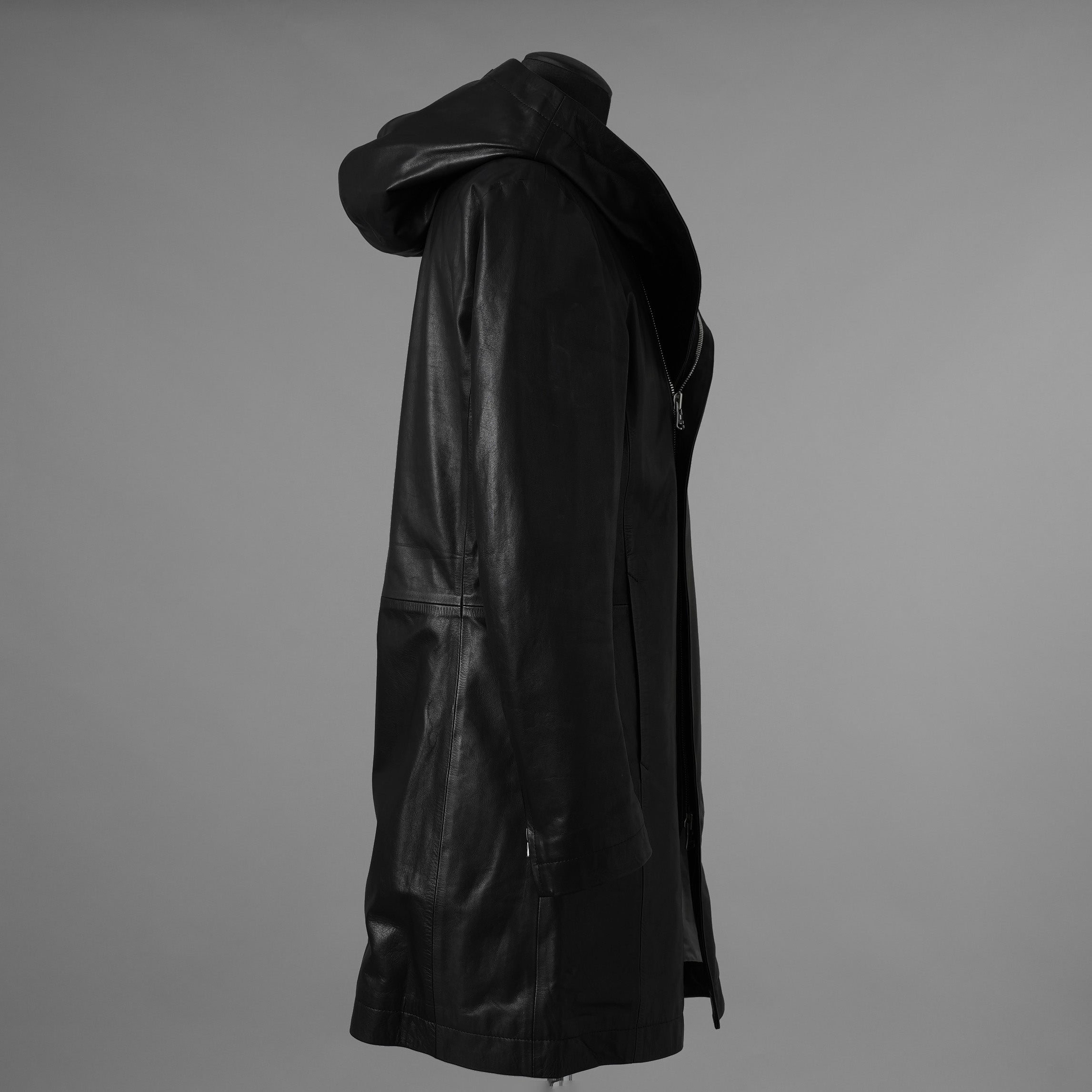 未使用 ISAMU KATAYAMA BACKLASH イサムカタヤマ バックラッシュ / 23AW MONOCHROME LUXURY STEER 0.6mm HOODED COAT フーデッドレザー コート アウター / 2078-03 / size M (BLACK) 352053-in-ue