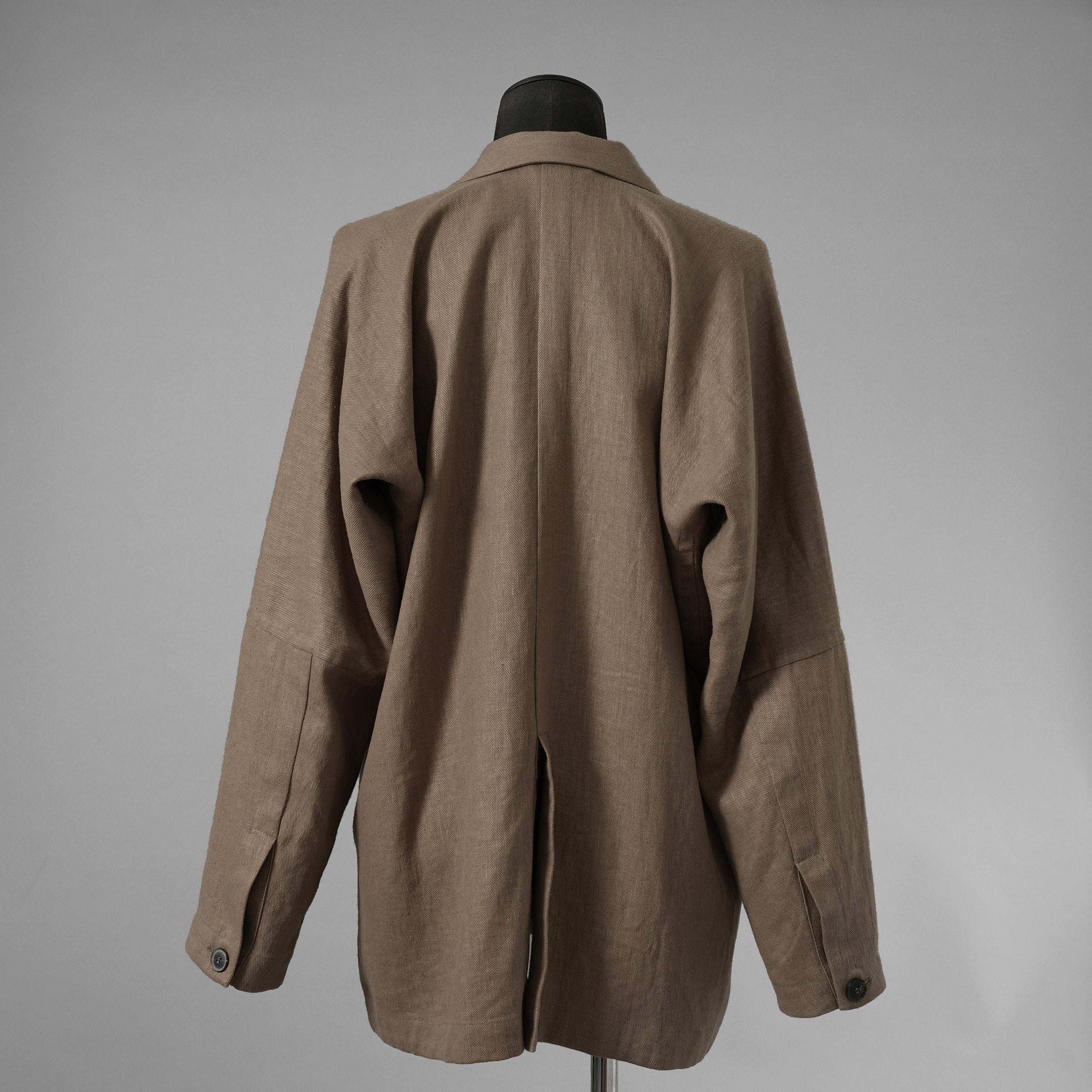 JAN-JAN VAN ESSCHE ヤンヤンヴァンエシュ / 美品 23SS JACKET#50 OVERSIZED BLAZER WITH INSEAM POCKETS AND BACK SPLIT / テーラード ジャケット/ size S (CEMENT GRAY) BEIGE系