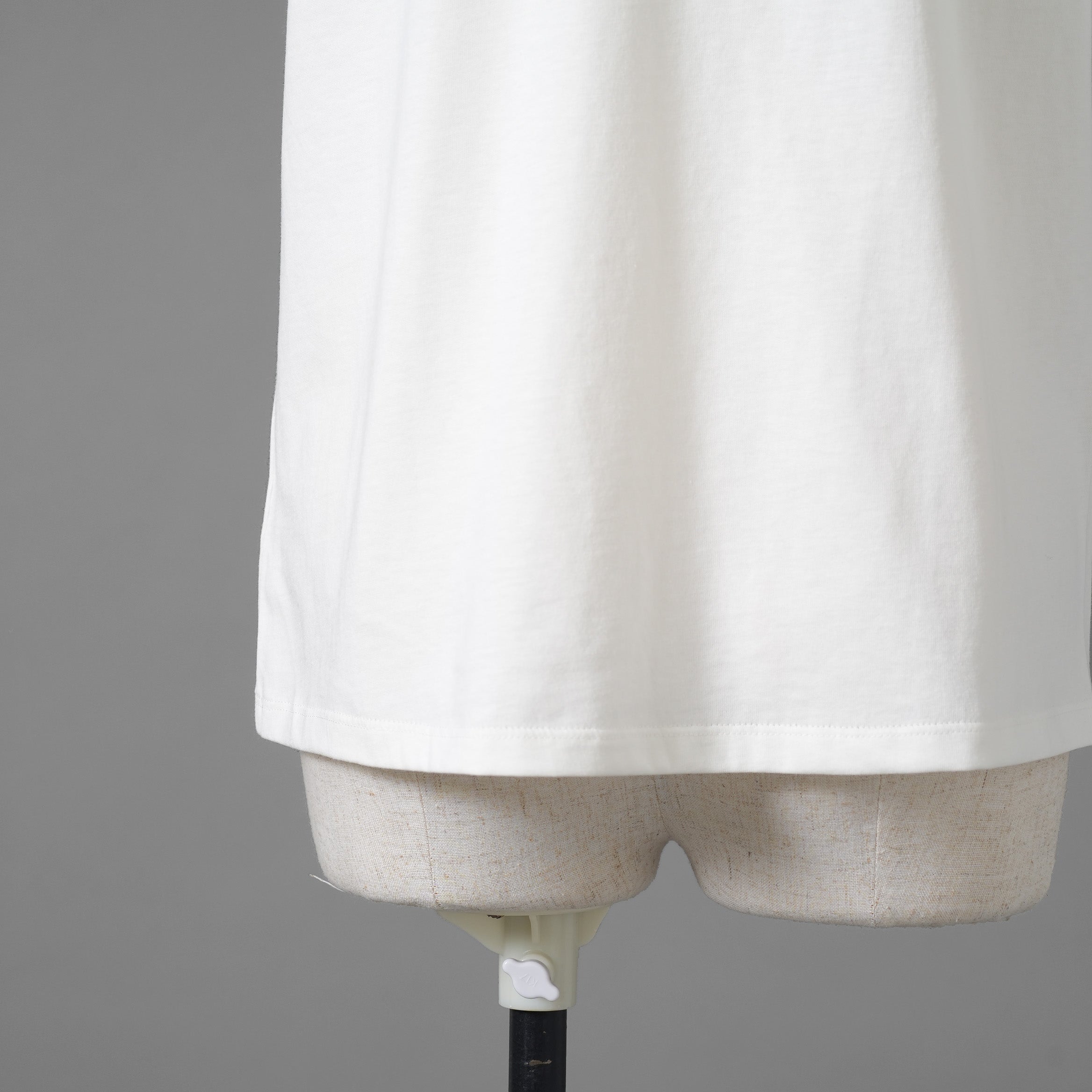 未使用 CHRISTIAN DIOR クリスチャンディオール / 20AW ビジュー レースロゴ 半袖Tシャツ / 1WBM13TEED01313 / size 12＋ (WHITE) レディース