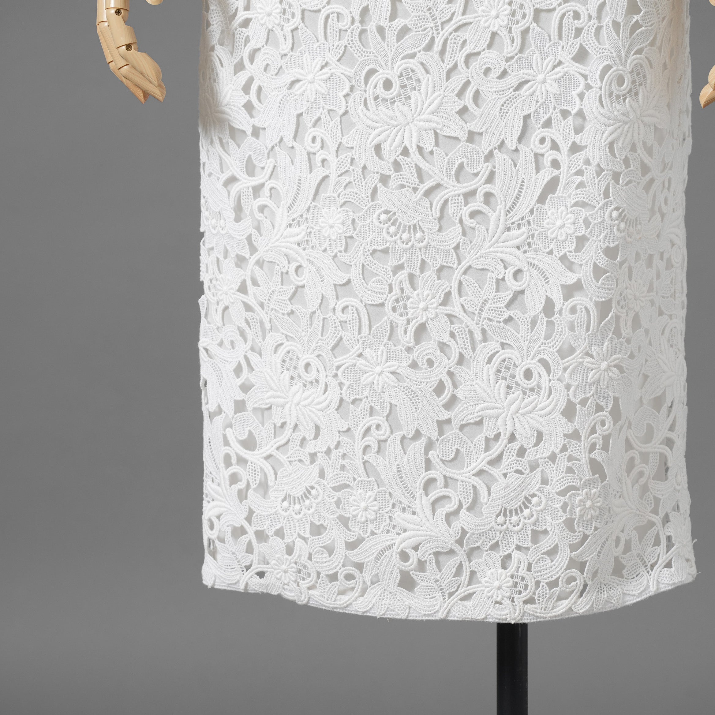VALENTINO ヴァレンティノ/ 21SS 美品 総刺繍レース ワンピース ドレス / VB0VAVU33QG / size 38 (WHITE) レディース
