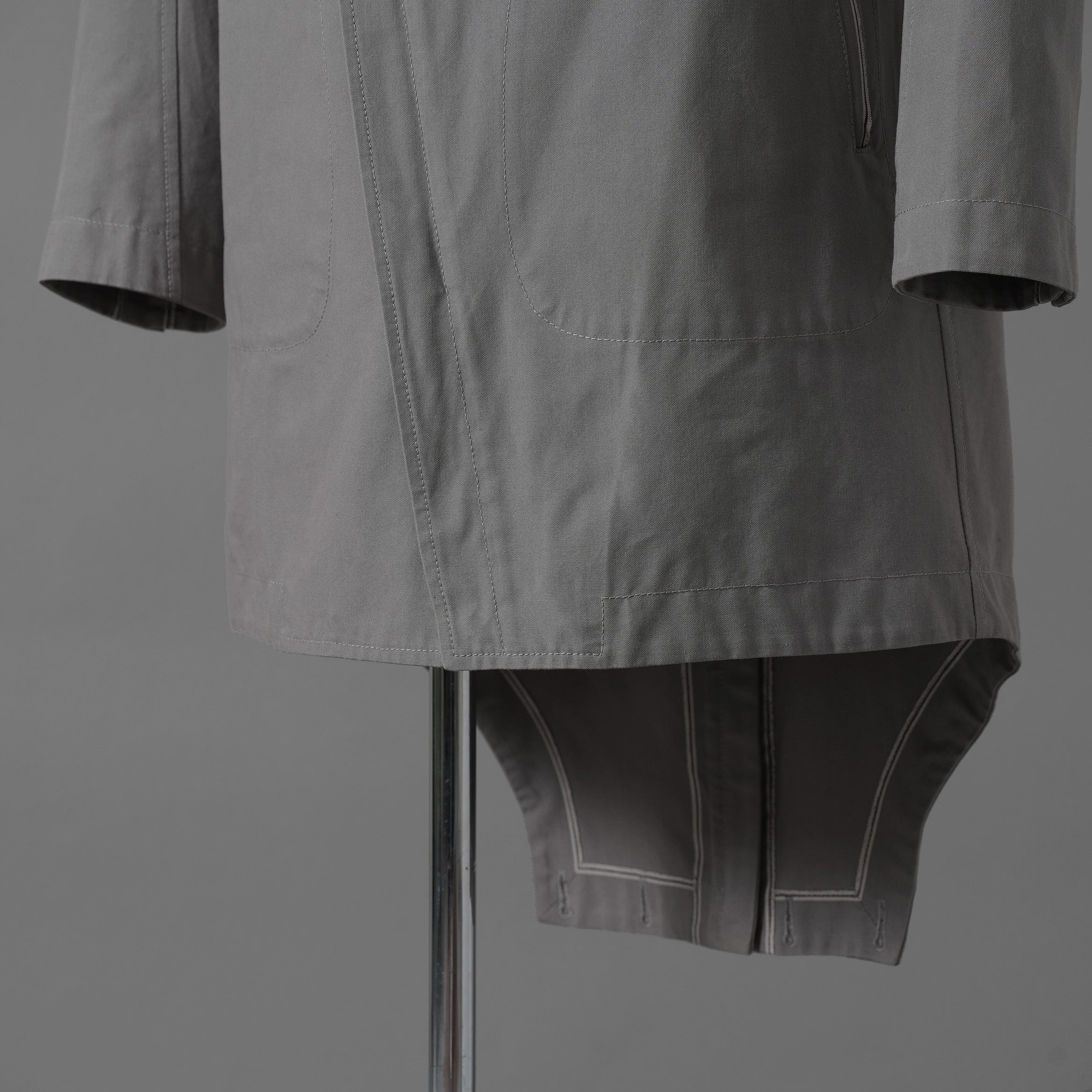 Carol Christian Poell キャロルクリスチャンポエル / 2019 OM/2564SE CON-EDGE/6 - SELF-EDGE TAILORED CROSSFRONT -CROTCHED FISHTAIL PARKA ロングコート / size 48 (GRAY)