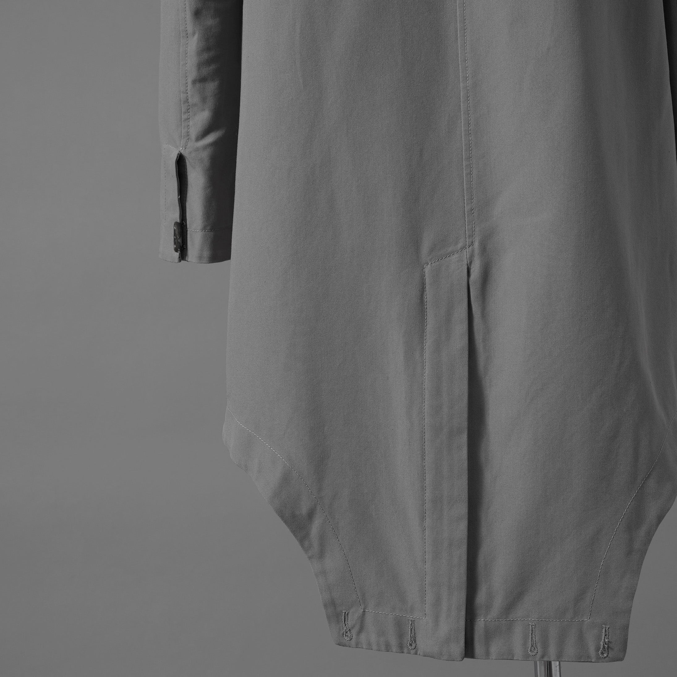 Carol Christian Poell キャロルクリスチャンポエル / 2019 OM/2564SE CON-EDGE/6 - SELF-EDGE TAILORED CROSSFRONT -CROTCHED FISHTAIL PARKA ロングコート / size 48 (GRAY)