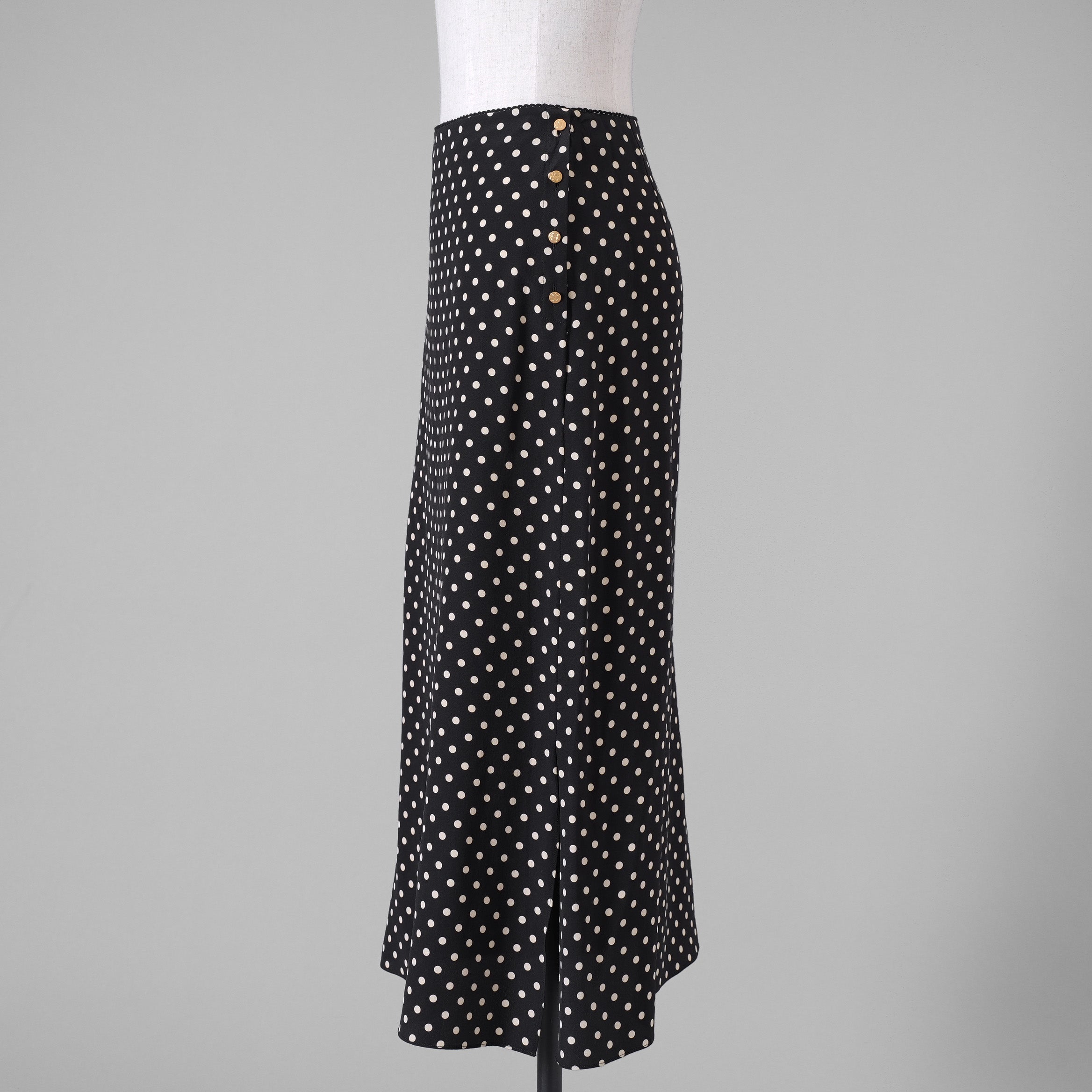 CELINE セリーヌ / 美品 20SS トリオンフボタン シルク ポルカドット柄  ロングスカート サイドスリット / 2J331966H / size 36 (BLACK) レディース
