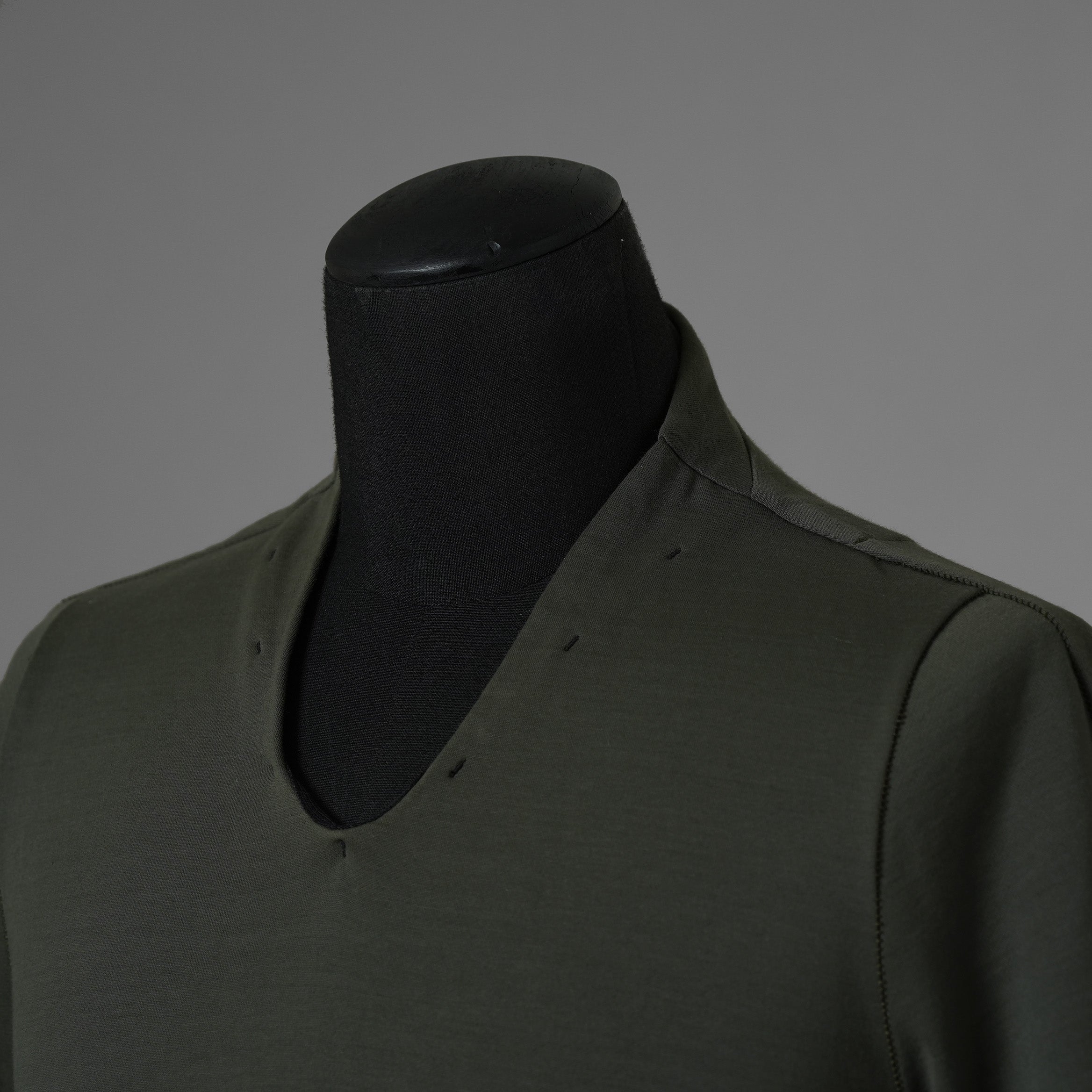 N/07 エヌゼロナナ / 美品 18AW Neck Follow Jersey Tops CORDURA® Fabric 半袖Tシャツ / size 46 (KHAKI) 352037-ymu