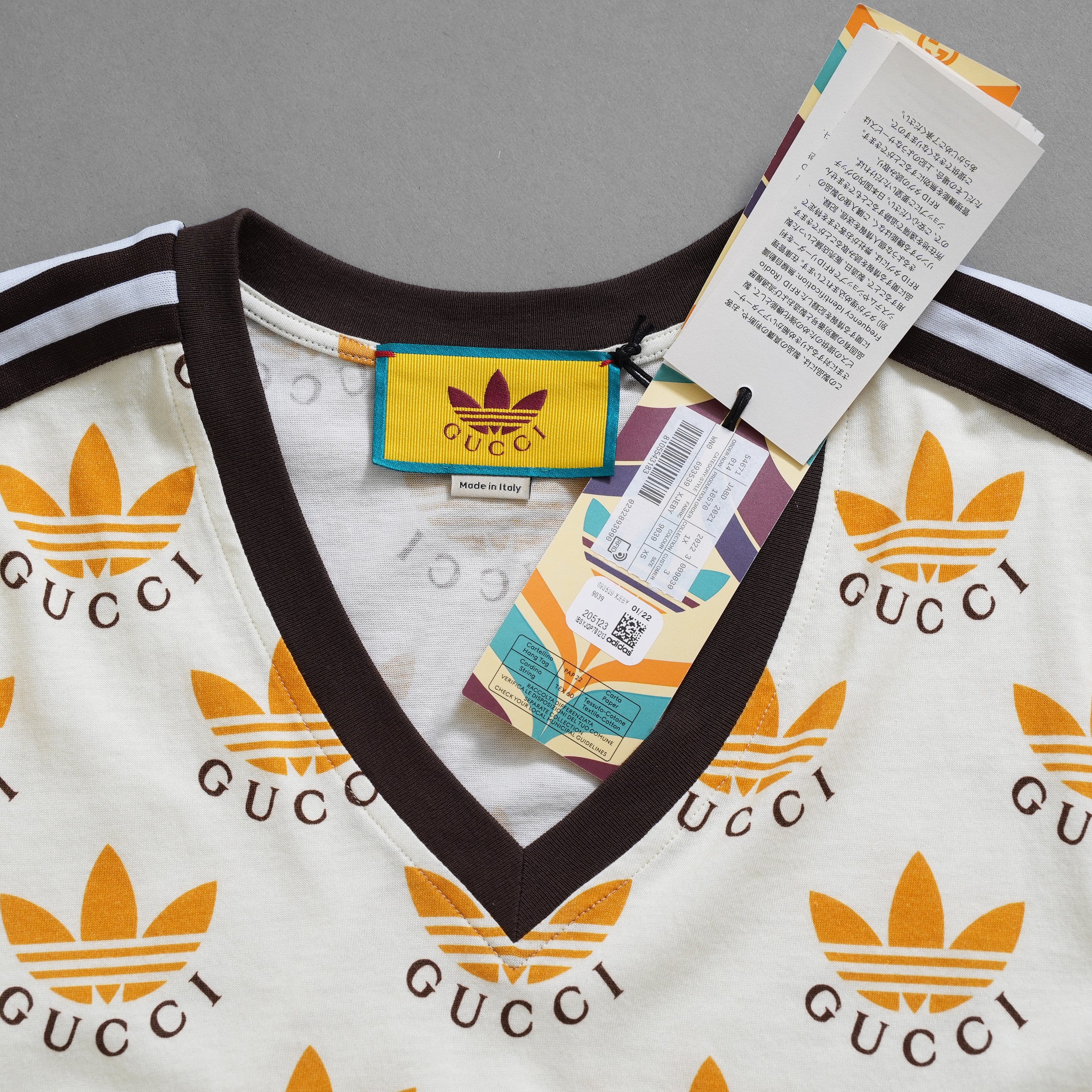 未使用 GUCCI x adidas / 22SS トレフォイルプリント 半袖Tシャツ/ 693539 / size XS (IVORY)