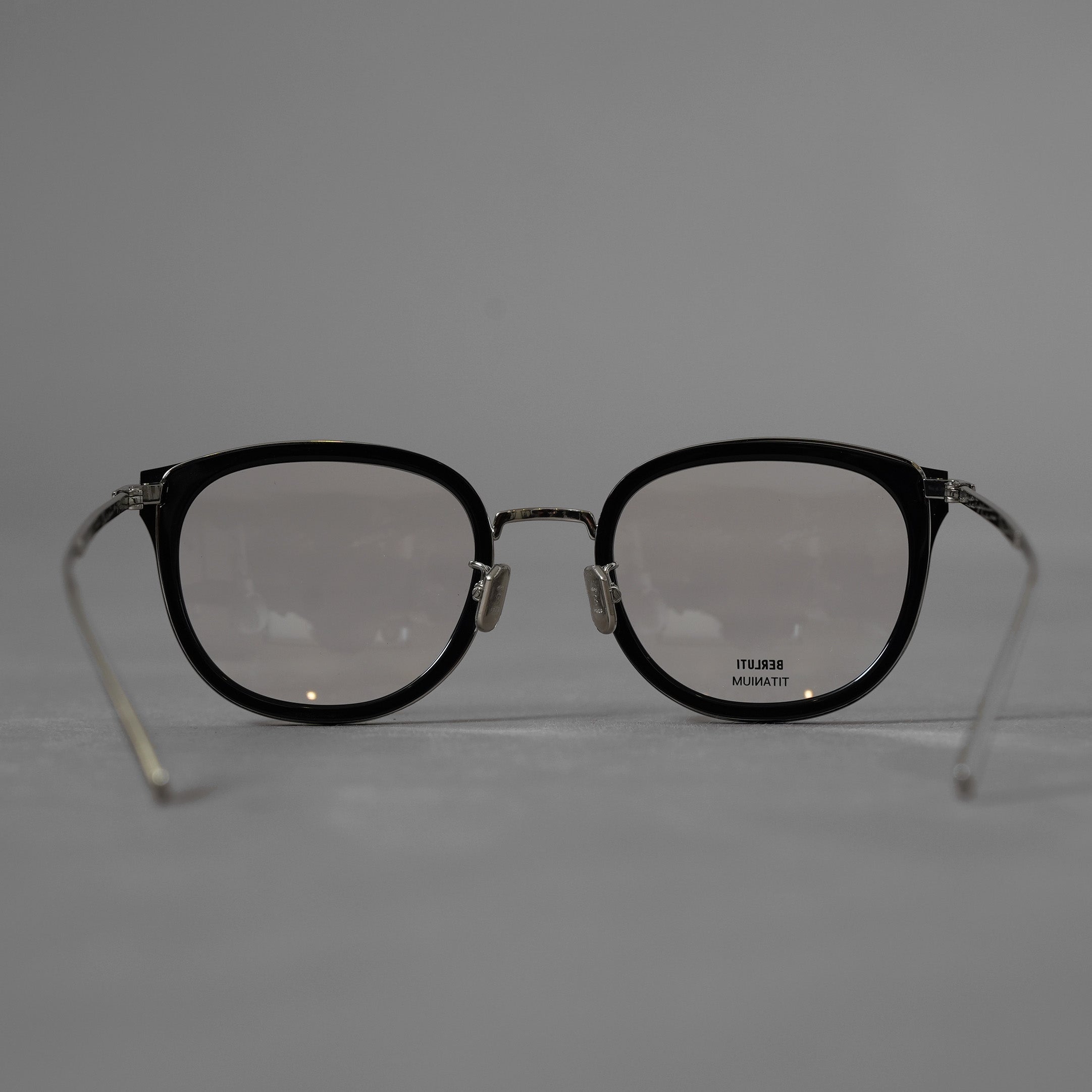 BERLUTI ベルルッティ / 美品 20SS TITANIUM オプティカル フレーム ウェリントン コンビネーションメガネ アクセサリー / BL50008U / BLACK 352036-izm