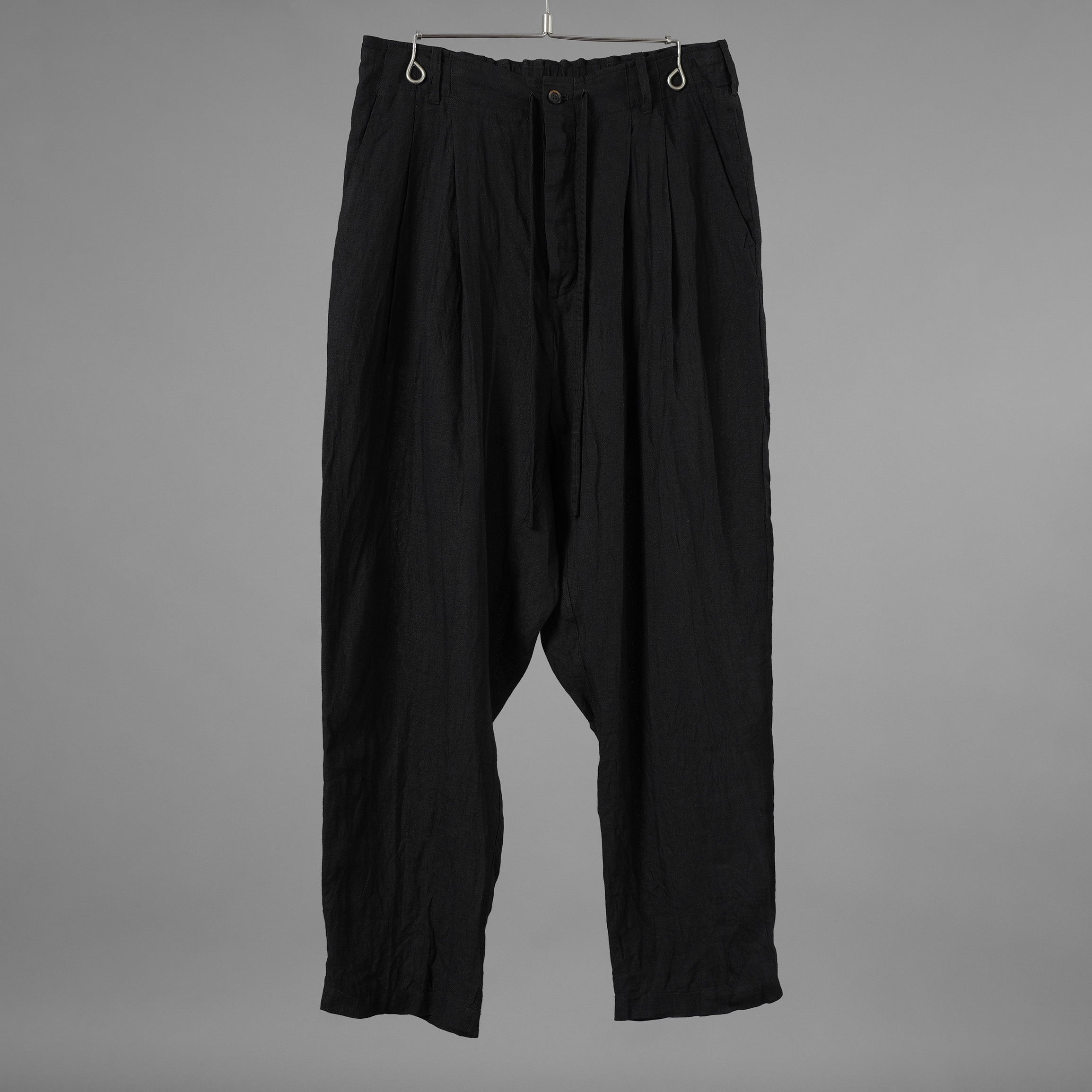 Forme D'expression フォルメ デ クスプレション / 美品 26SS 2Tucked Sarouel Pants サルエル パンツ / HP033 GBMB / size M (BLACK) 352044-uen