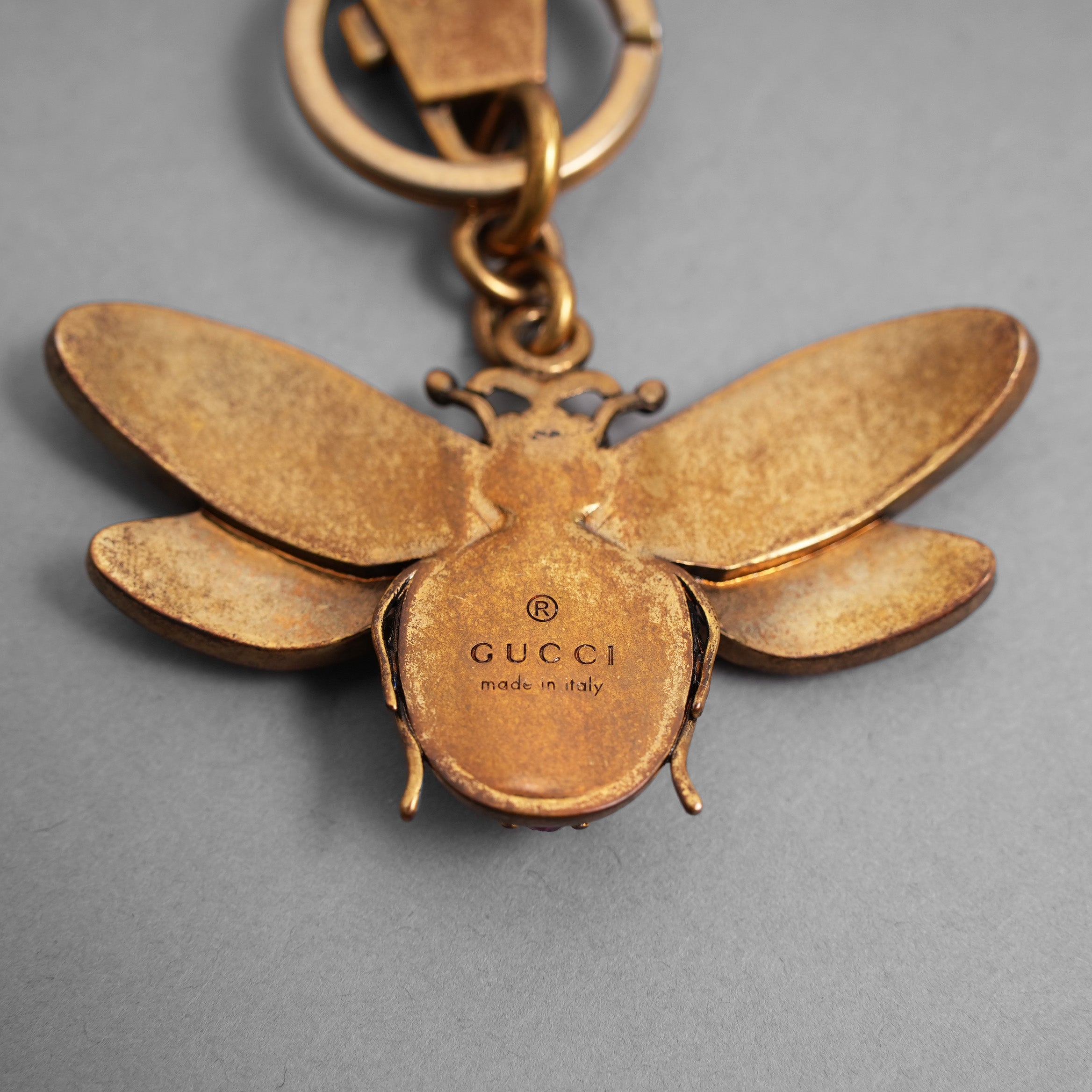 GUCCI グッチ / 美品 2017年 BEE ビジューキーリング チャーム margaret Bee / GOLD