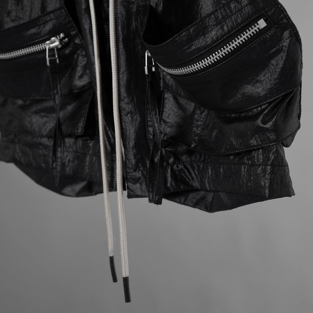 A.F ARTEFACT エーエフアーティファクト / 美品 25SS AIRY CRINKLE NYLON ZIP CARGO SHORTS エアリー クリンクル ナイロン ジップ カーゴ ショーツ パンツ / ag-13053-1 / size 2 (BLACK) 352047-uen