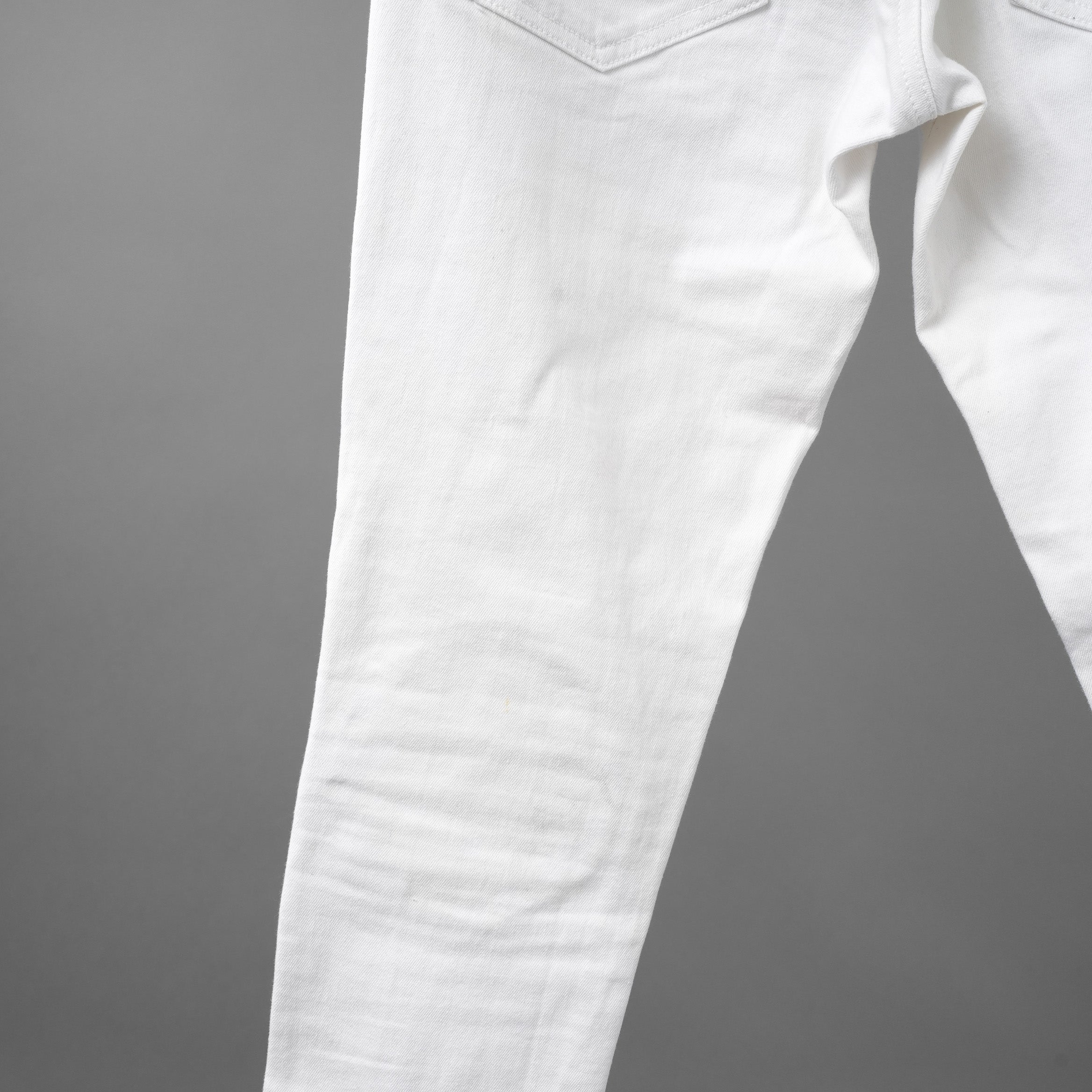 AMIRI アミリ / MX1 クラッシュ加工 スキニー パンツ / size 28 (WHITE)