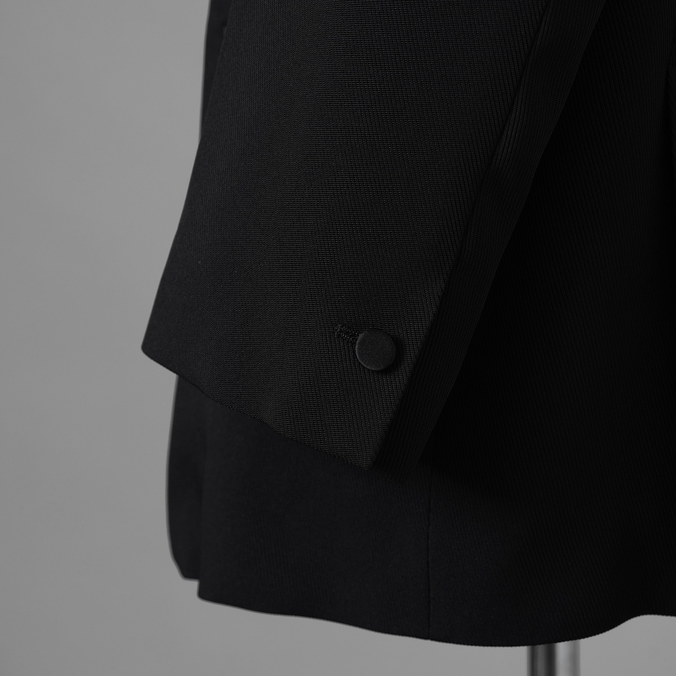 OVERCOAT オーバーコート  / 美品 25SS タキシードジャケット PEAKED LAPEL 1B TUXEDO / S25J038-DWT / size M (BLACK) 352050-in-ue