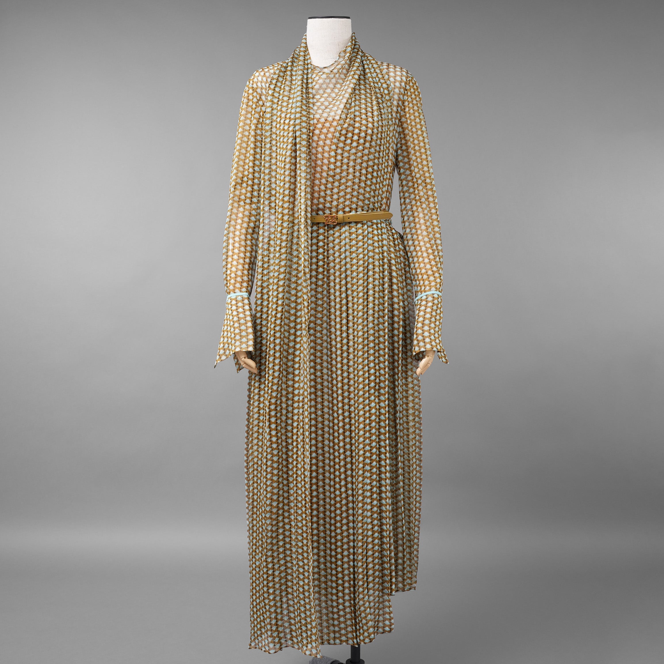 FENDI フェンディ /美品 20SS Belted Draped Pleated Printed Silk-Chiffon Midi Dress ベルト付き プリント シルクシフォン ミディドレス ワンピース/ FDA651 A5XF / size 40 (OLIVE GREEN) レディース
