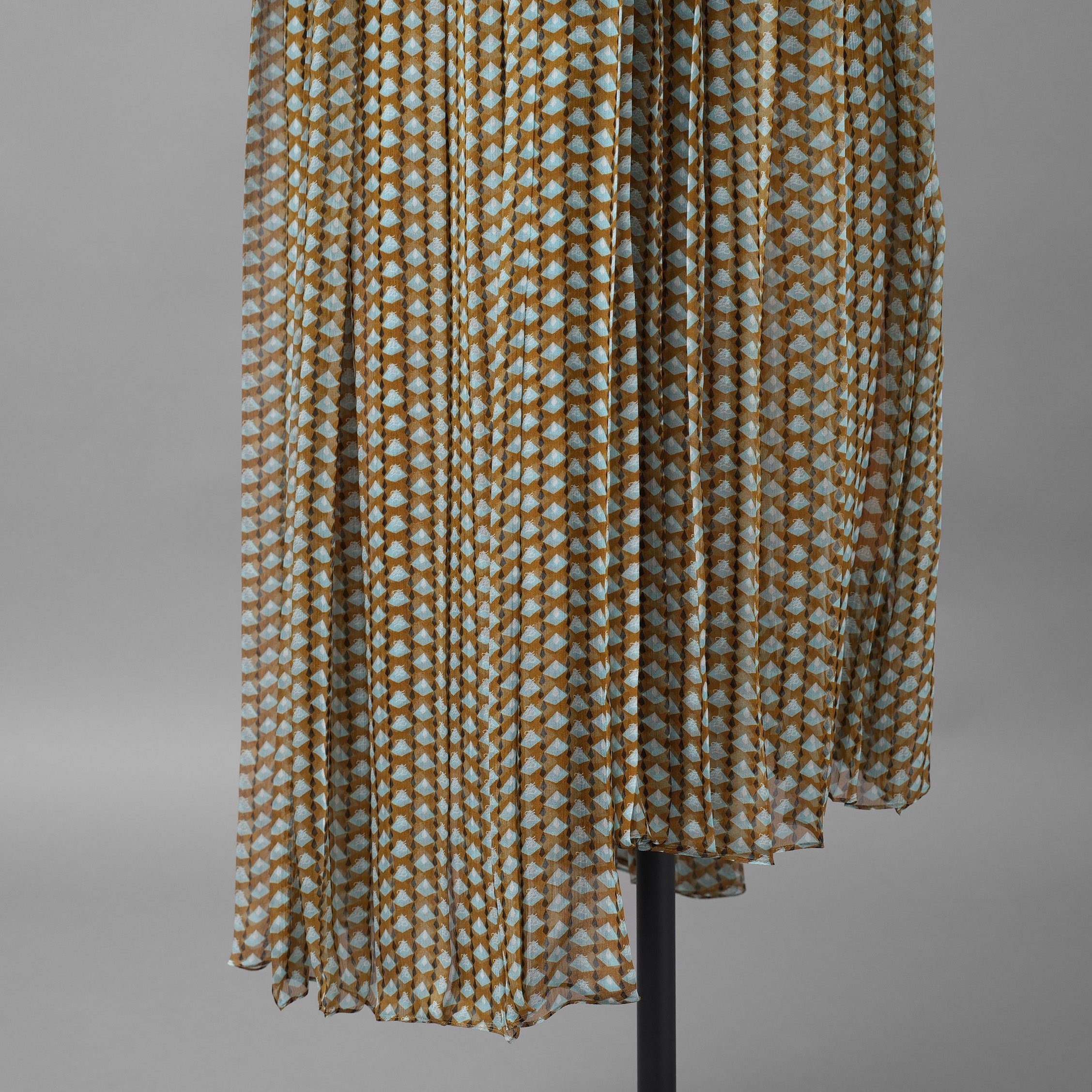 FENDI フェンディ /美品 20SS Belted Draped Pleated Printed Silk-Chiffon Midi Dress ベルト付き プリント シルクシフォン ミディドレス ワンピース/ FDA651 A5XF / size 40 (OLIVE GREEN) レディース