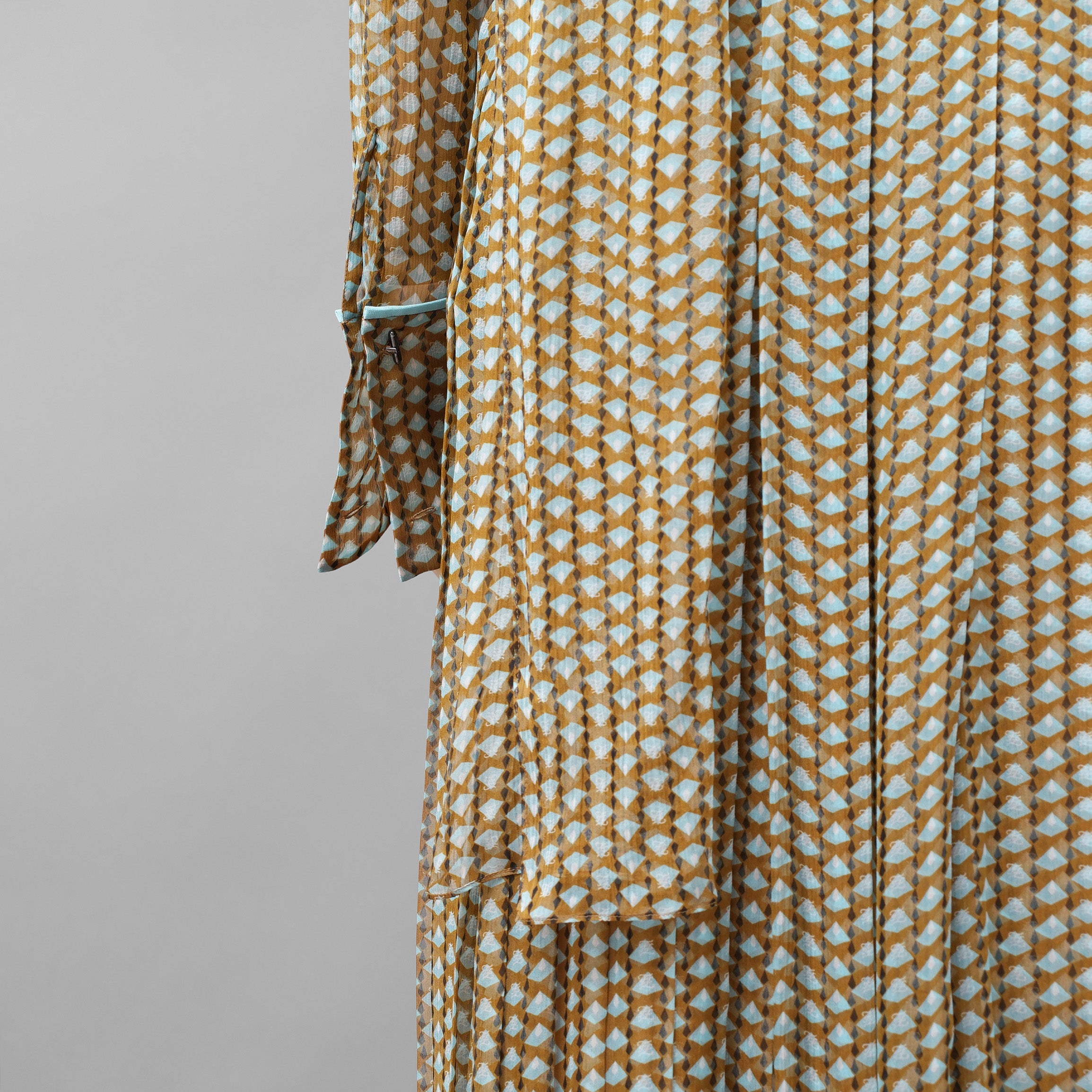 FENDI フェンディ /美品 20SS Belted Draped Pleated Printed Silk-Chiffon Midi Dress ベルト付き プリント シルクシフォン ミディドレス ワンピース/ FDA651 A5XF / size 40 (OLIVE GREEN) レディース