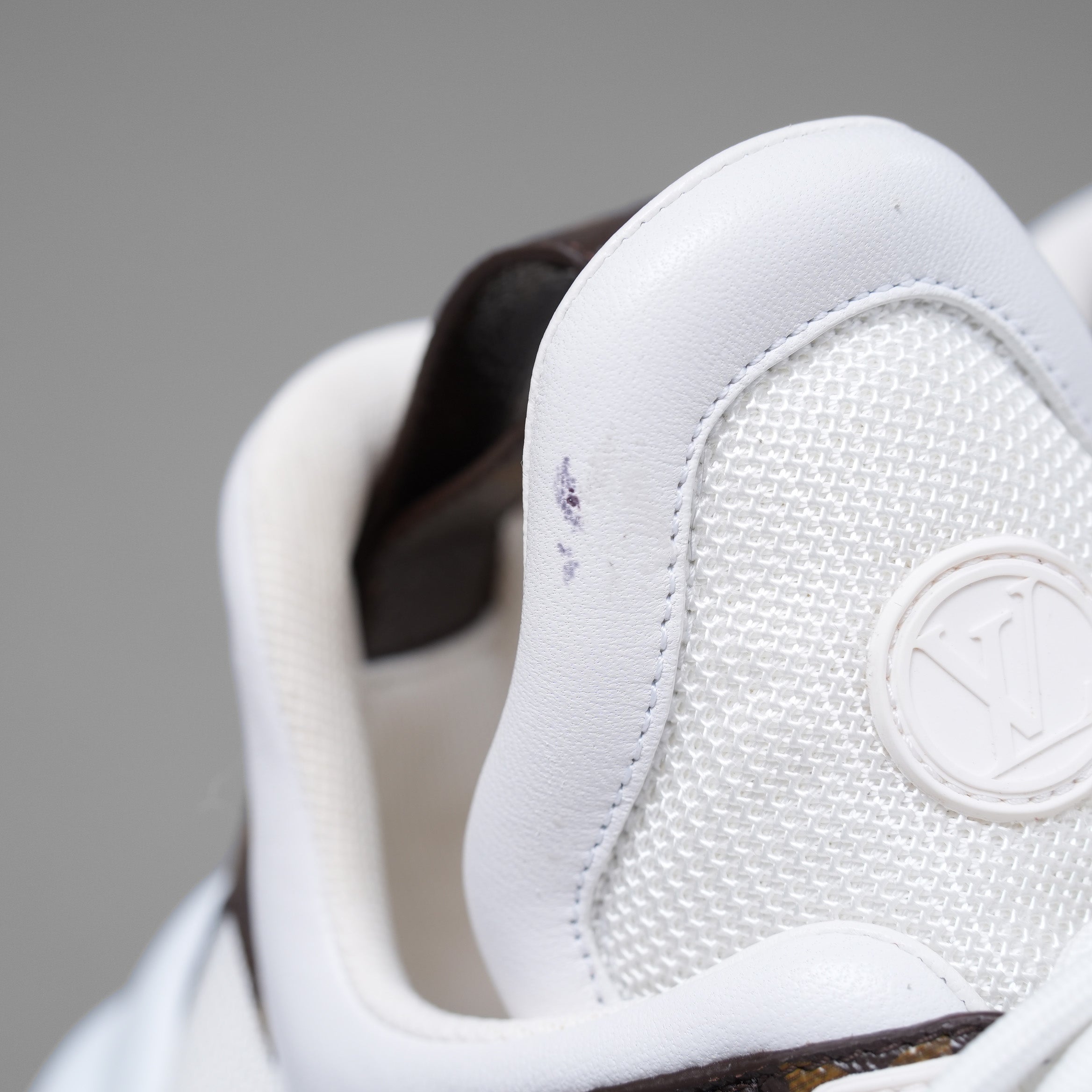LOUIS VUITTON ルイ ヴィトン / LVアークライト・ライン スニーカー / CL 0291 / size 36 (WHITE) レディース シューズ